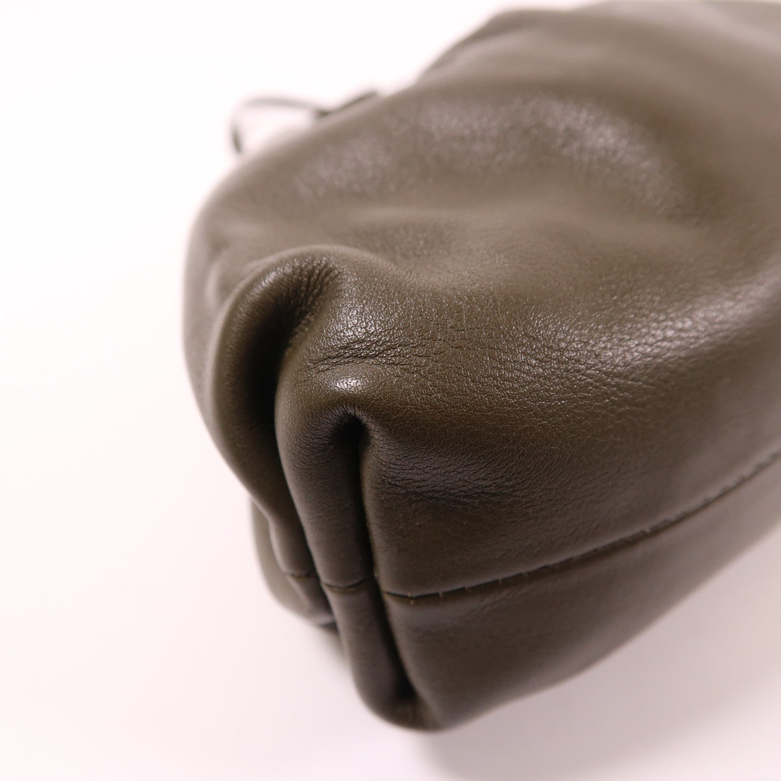BOTTEGA VENETA 羊皮皮革Shoulder Bag金扣肩背袋