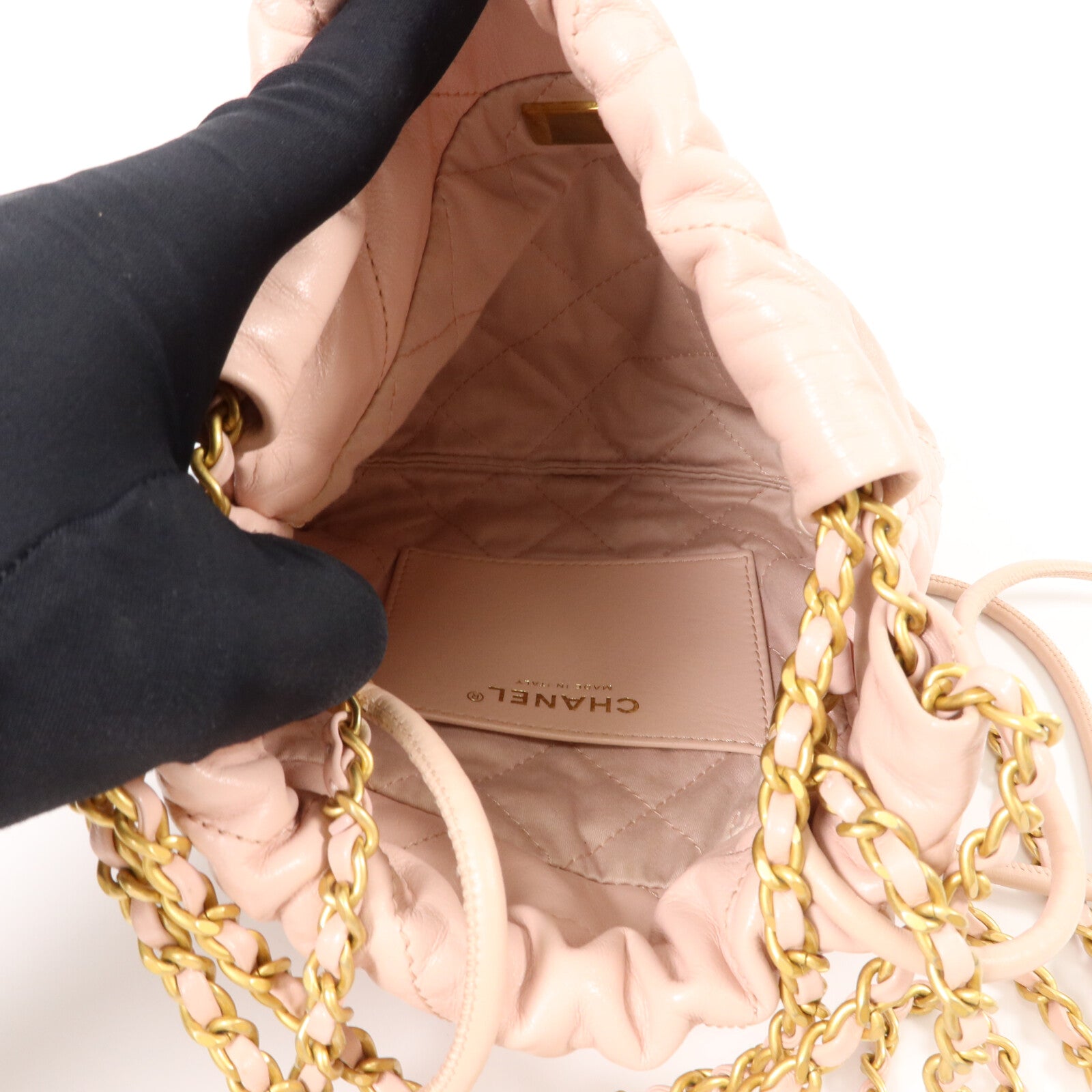 CHANEL 牛皮皮革Chanel 22 Mini鏈帶手挽肩背兩用袋