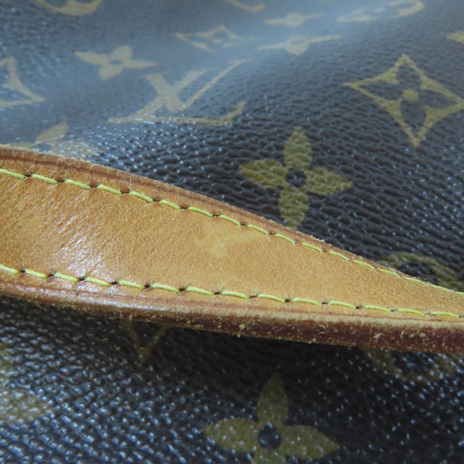 LOUIS VUITTON 【激減優惠】Monogram Totally MM金扣肩背袋啡色