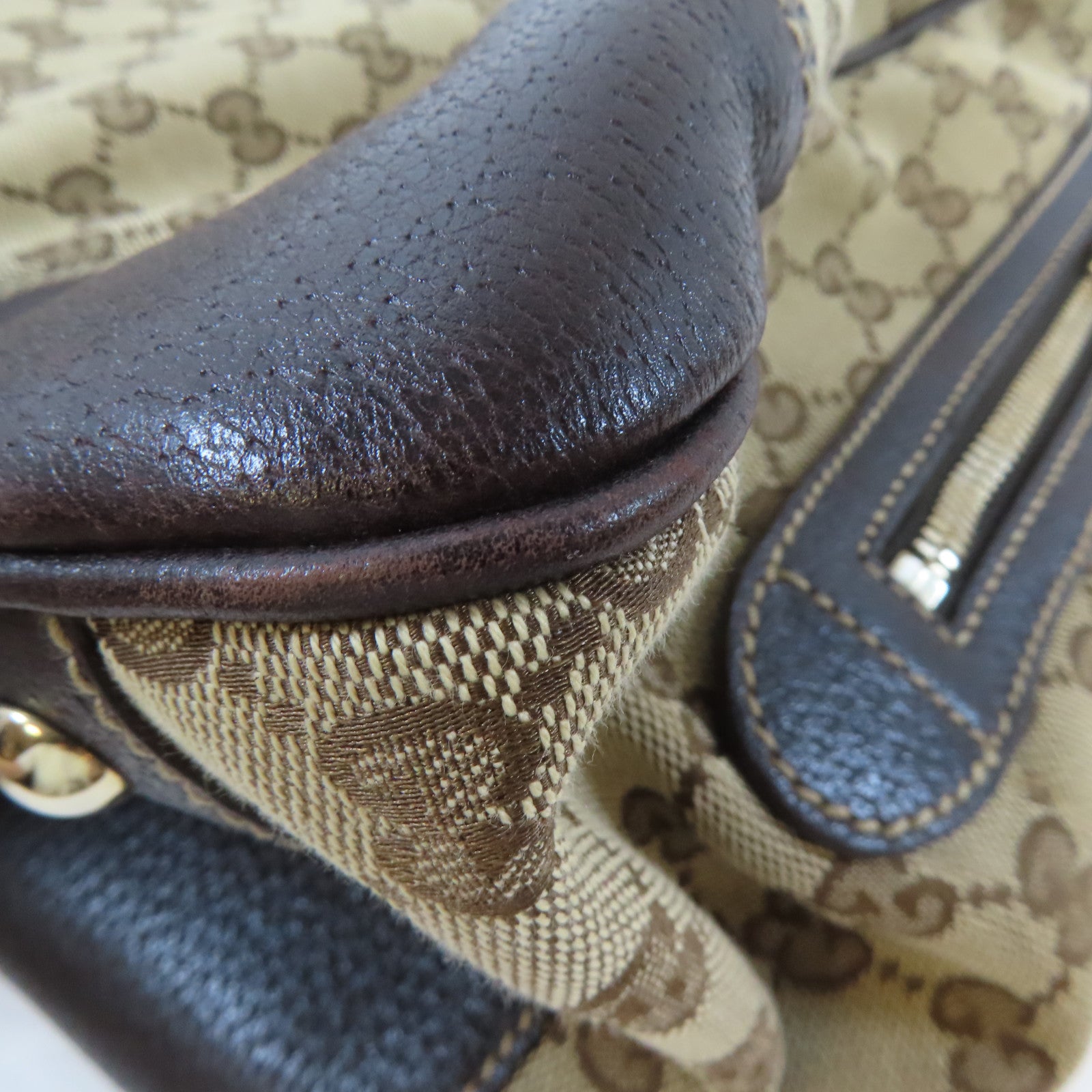 GUCCI 帆布Shoulder Bag金扣肩背袋啡色