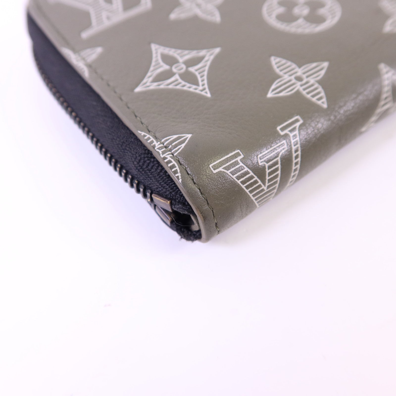 LOUIS VUITTON 【激減優惠】Monogram Shadow Zipper Wallet Horzontal長錢包