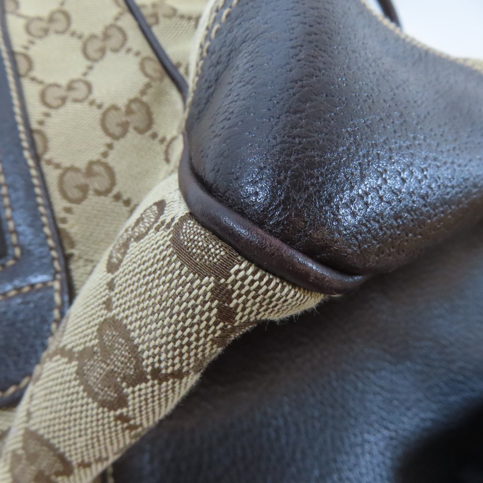 GUCCI 帆布Shoulder Bag金扣肩背袋啡色