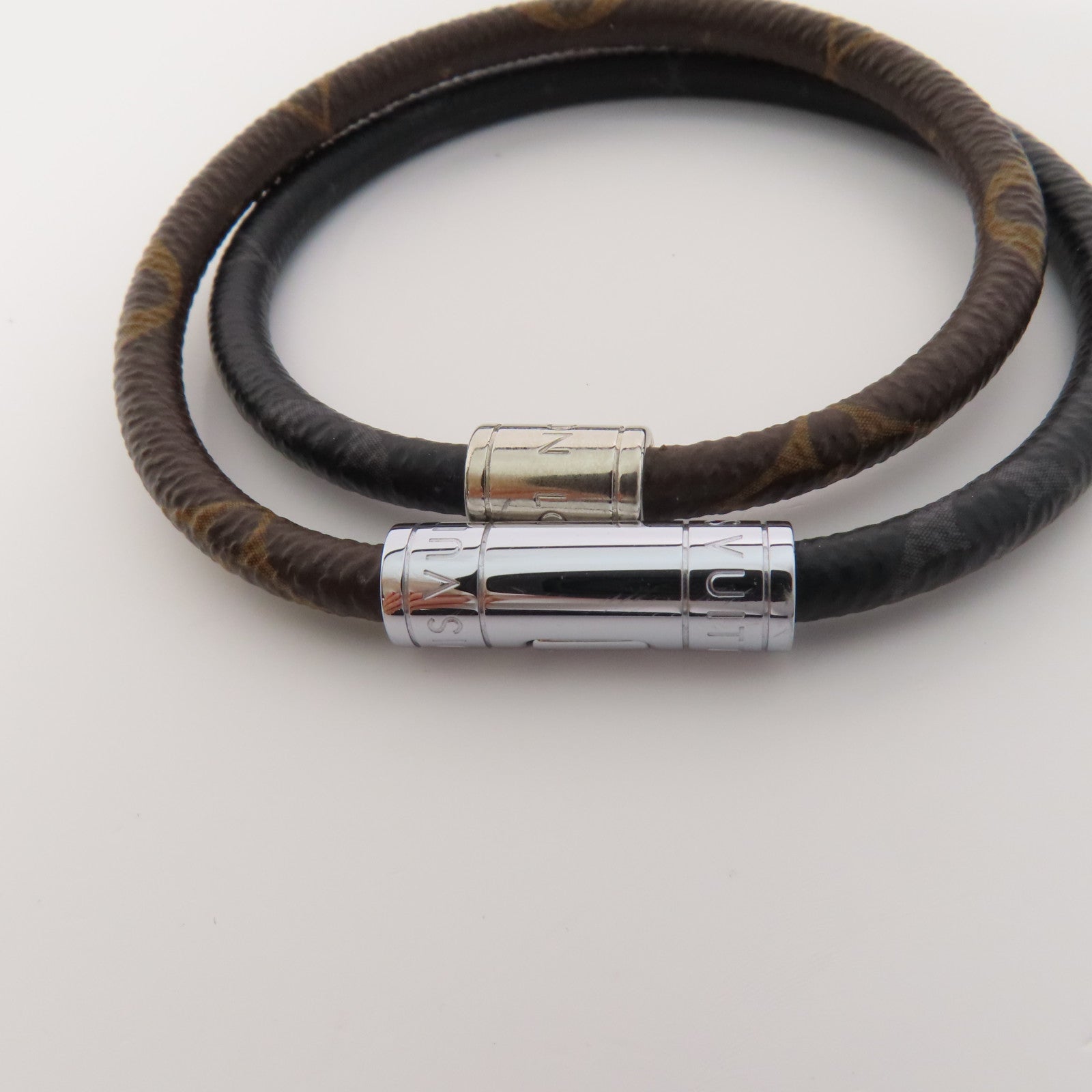 LOUIS VUITTON Monogram Macssar/Eclipse Keep It Double銀扣手鏈