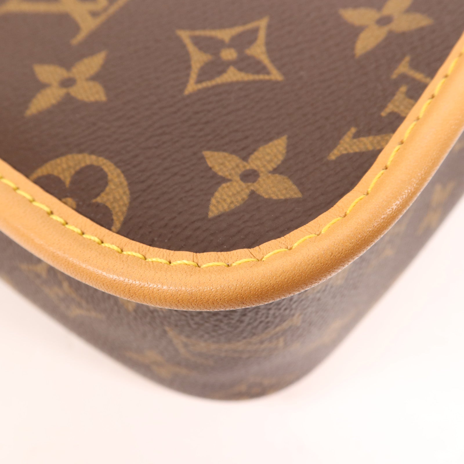 LOUIS VUITTON Monogram Diane金扣肩背袋