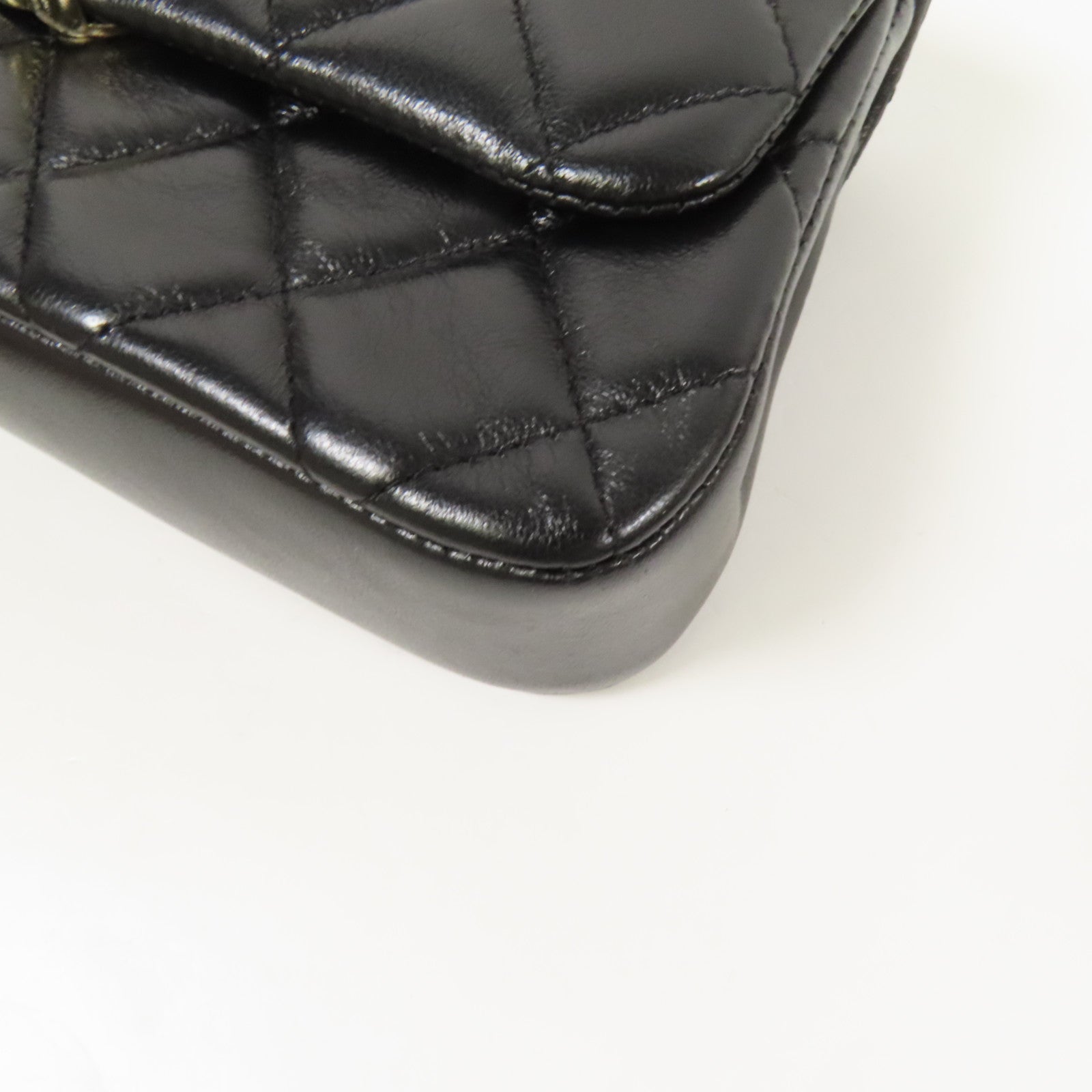 CHANEL 牛皮皮革Chain Shoulder金扣肩背袋