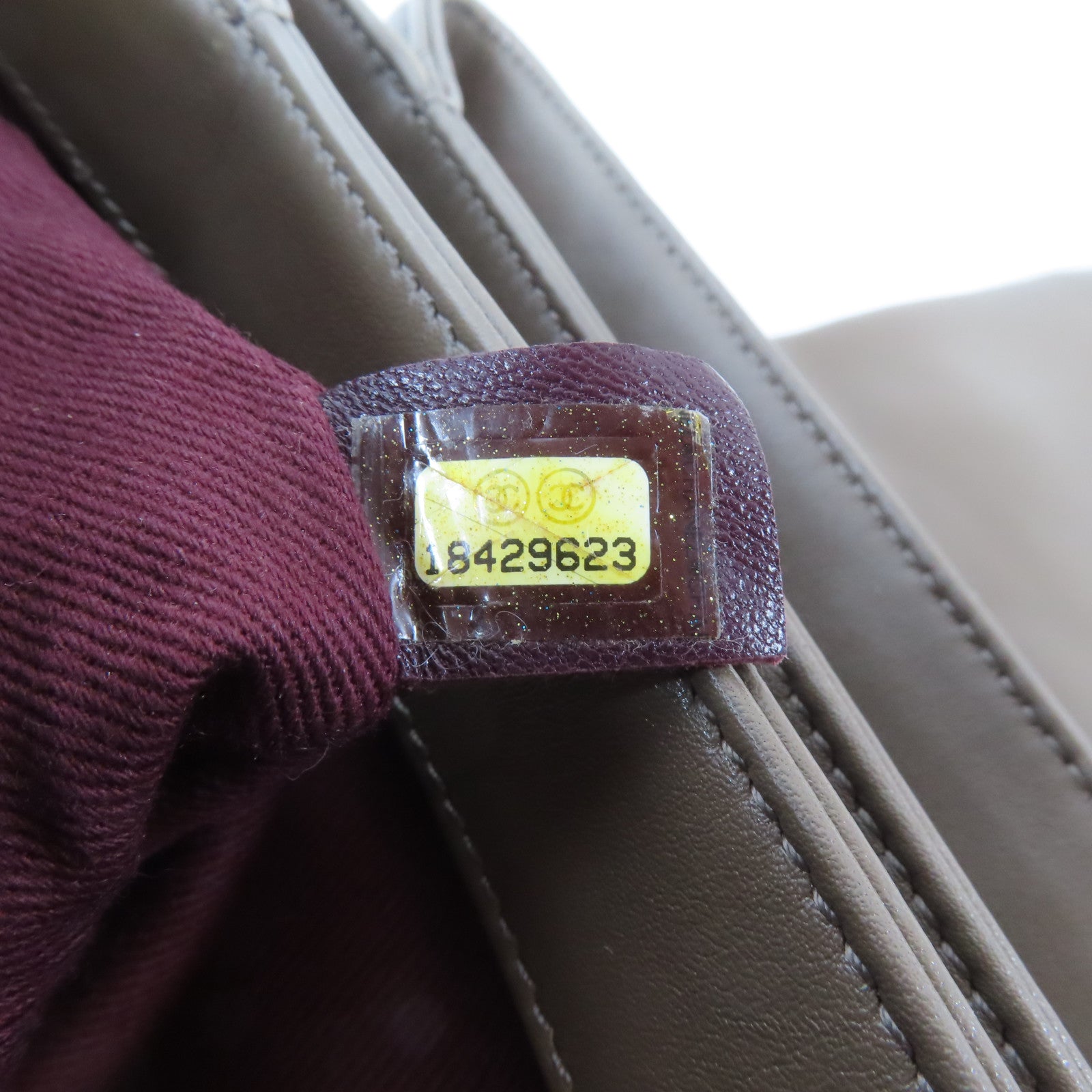 CHANEL 【激減優惠】菱格牛皮皮革Chain Shoulder Bag金扣鏈帶肩背袋啡色