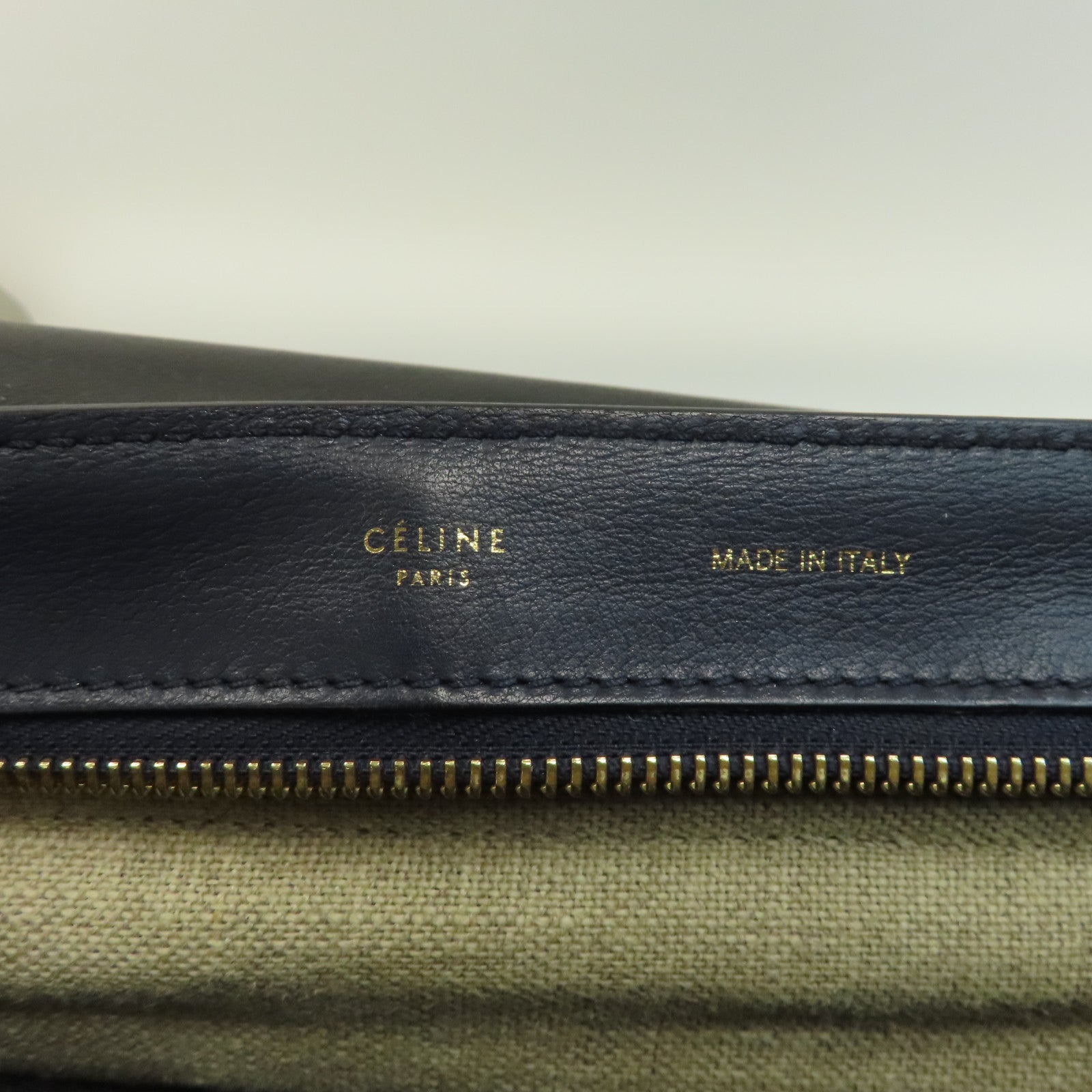 CELINE 【激減優惠】牛皮皮革Trapeze金扣手挽肩背兩用袋深藍色/米色