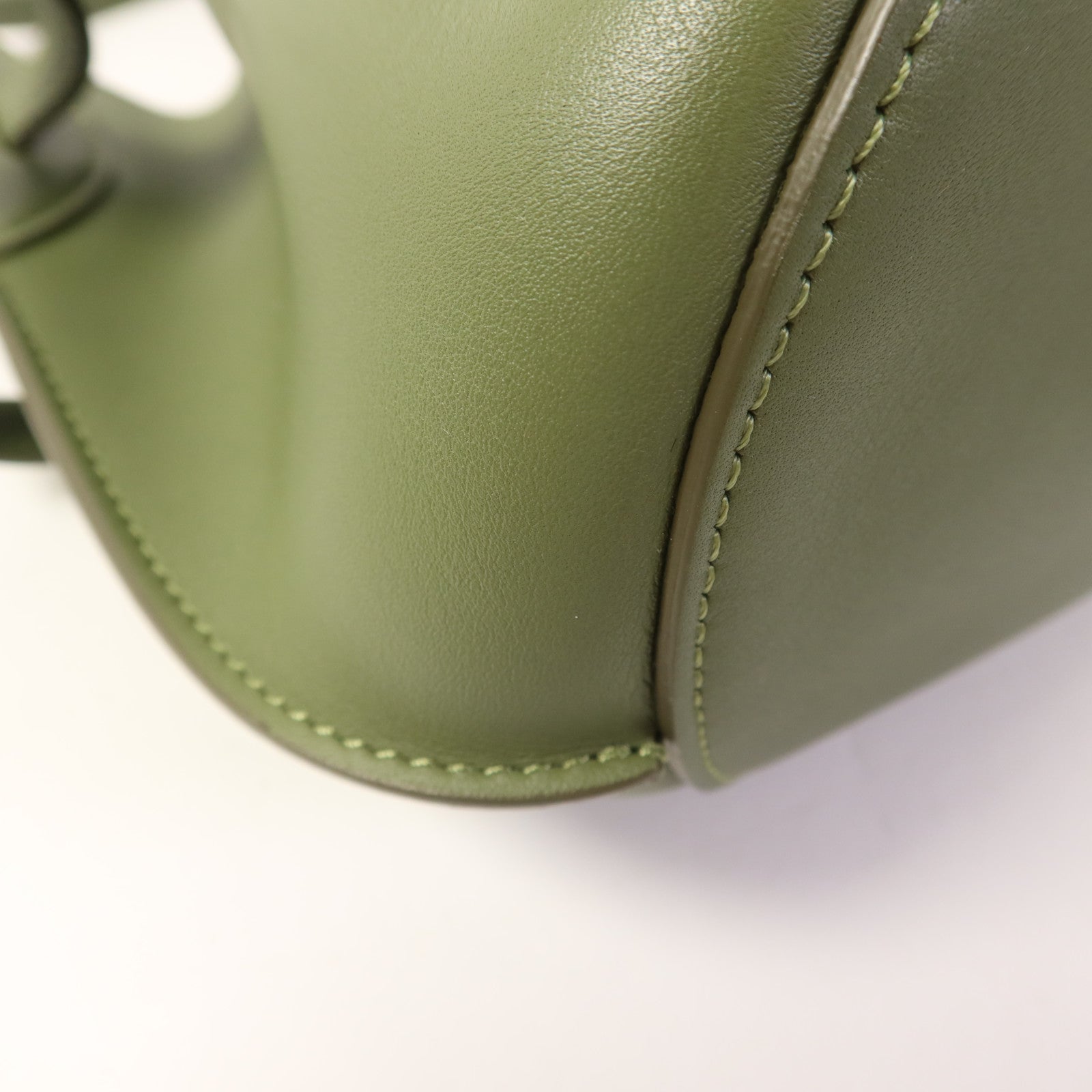 CELINE 牛皮皮革Nano Bucket銀扣手挽肩背兩用袋