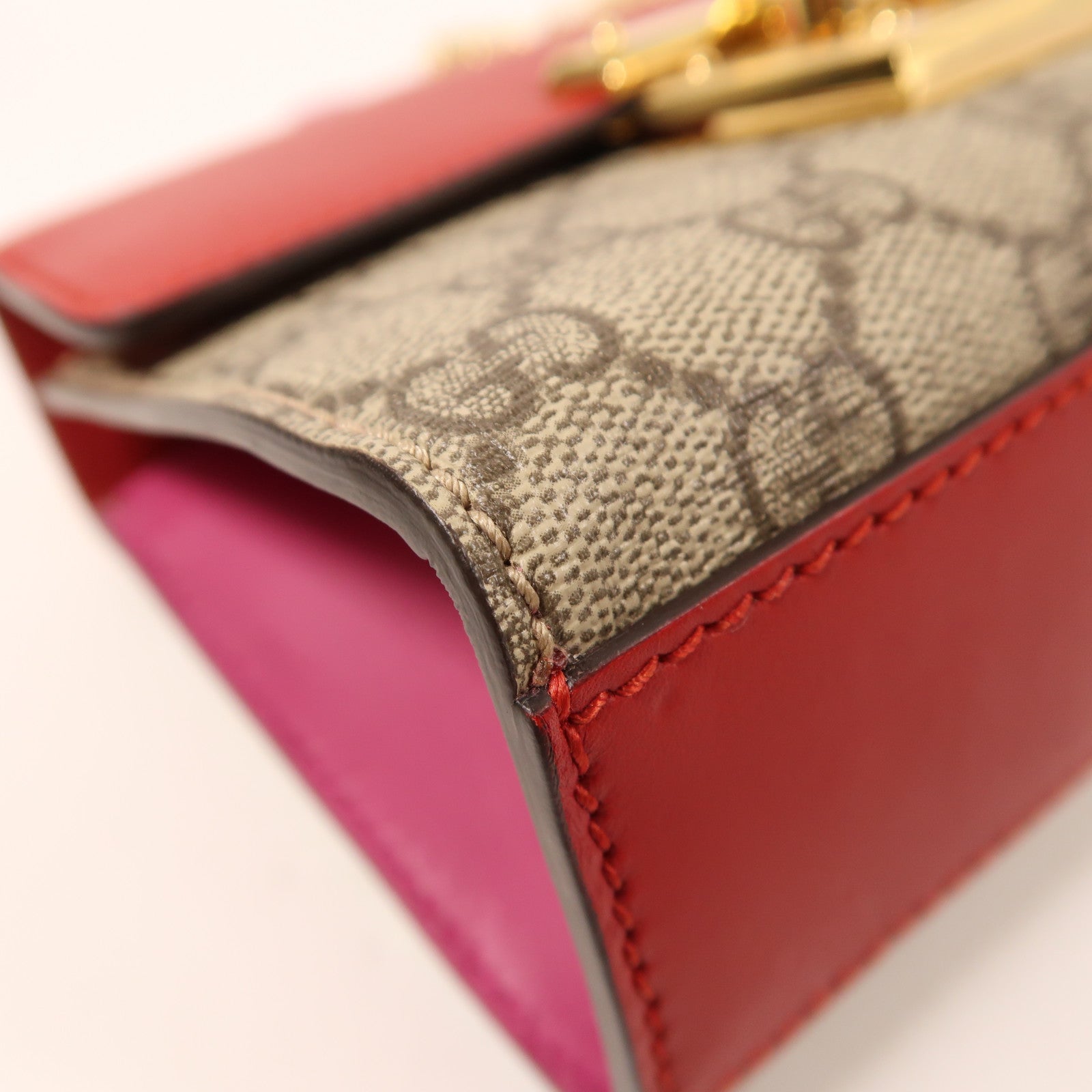 GUCCI 塗層帆布Padlock金扣鏈帶肩背袋