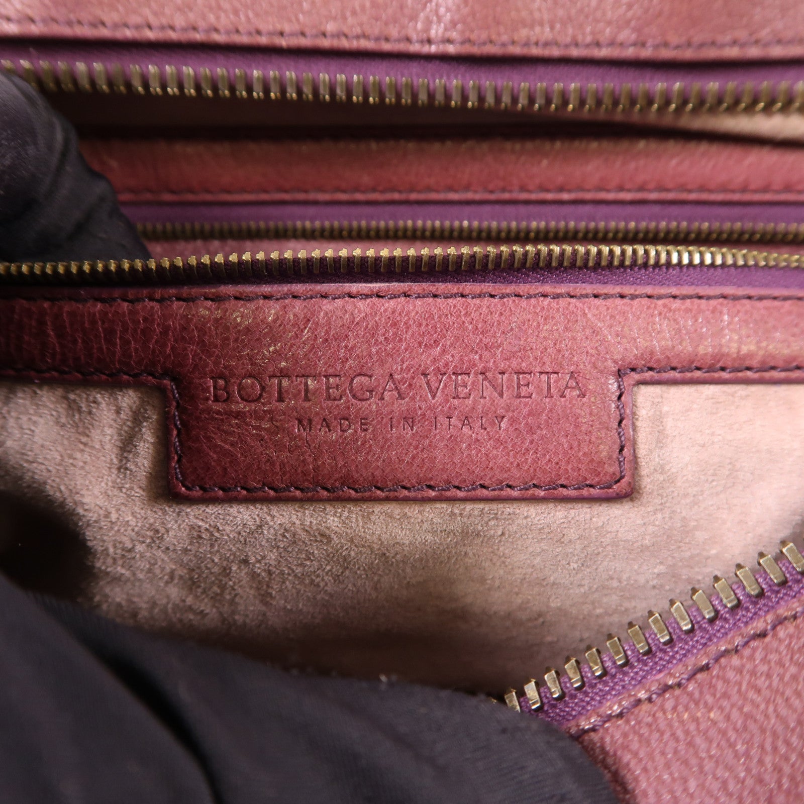 BOTTEGA VENETA 牛皮皮革Handbag金扣手挽袋