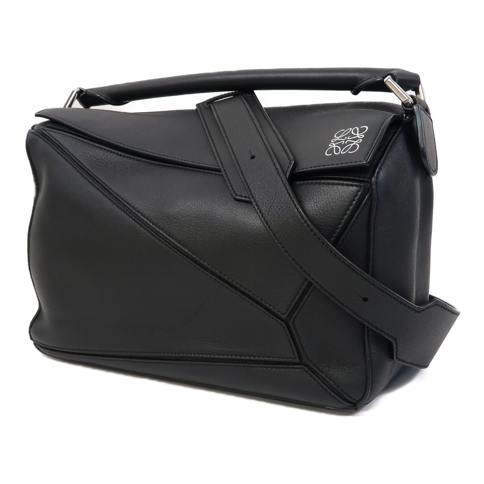 LOEWE 牛皮皮革Puzzle Medium銀扣手挽肩背兩用袋黑色
