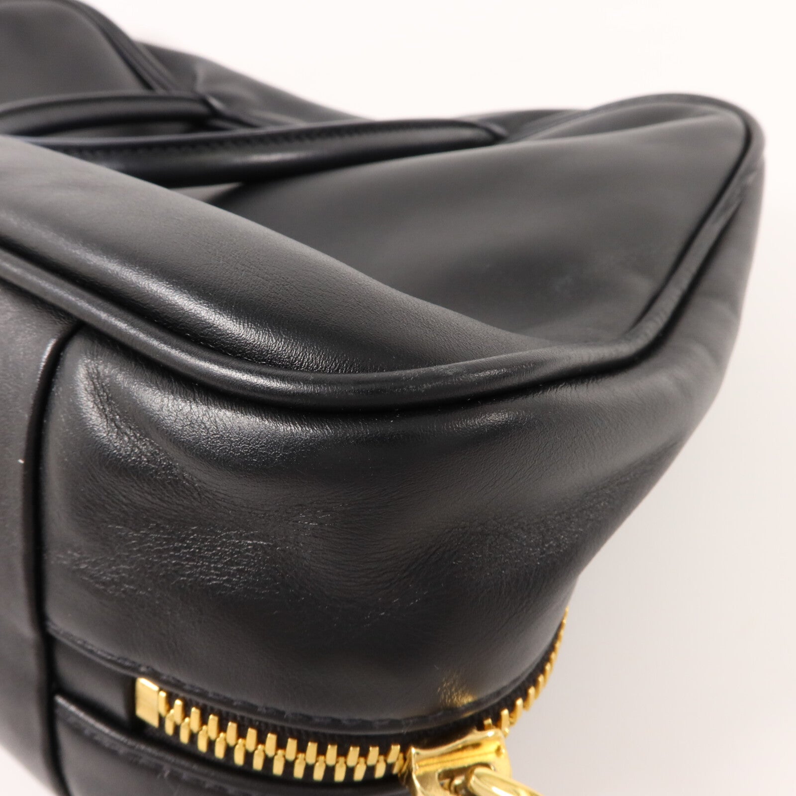 Miu Miu 牛皮皮革Beau Bag手挽袋