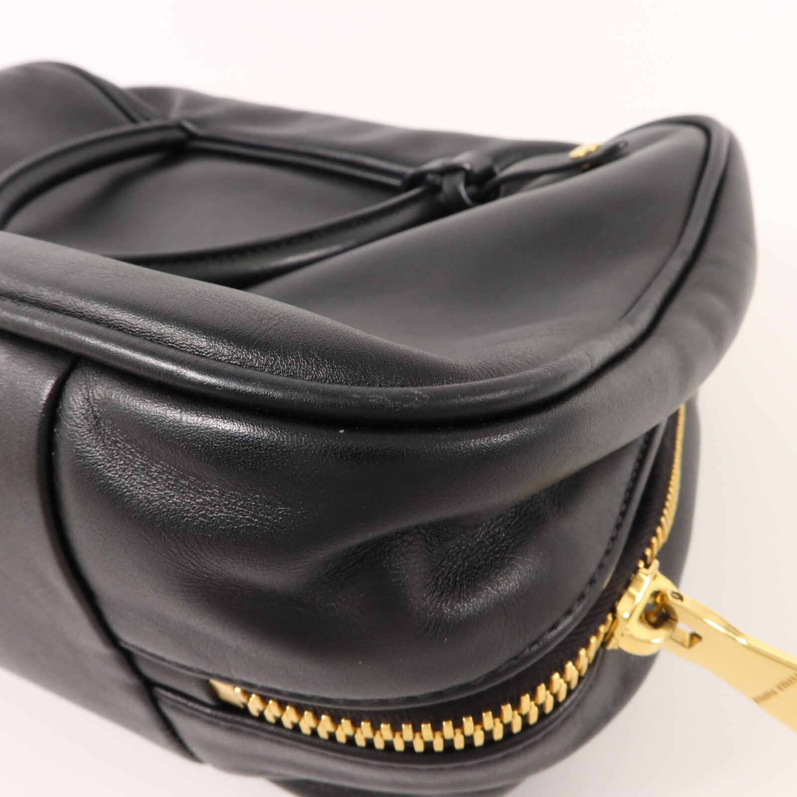 Miu Miu 牛皮皮革Beau Bag手挽袋