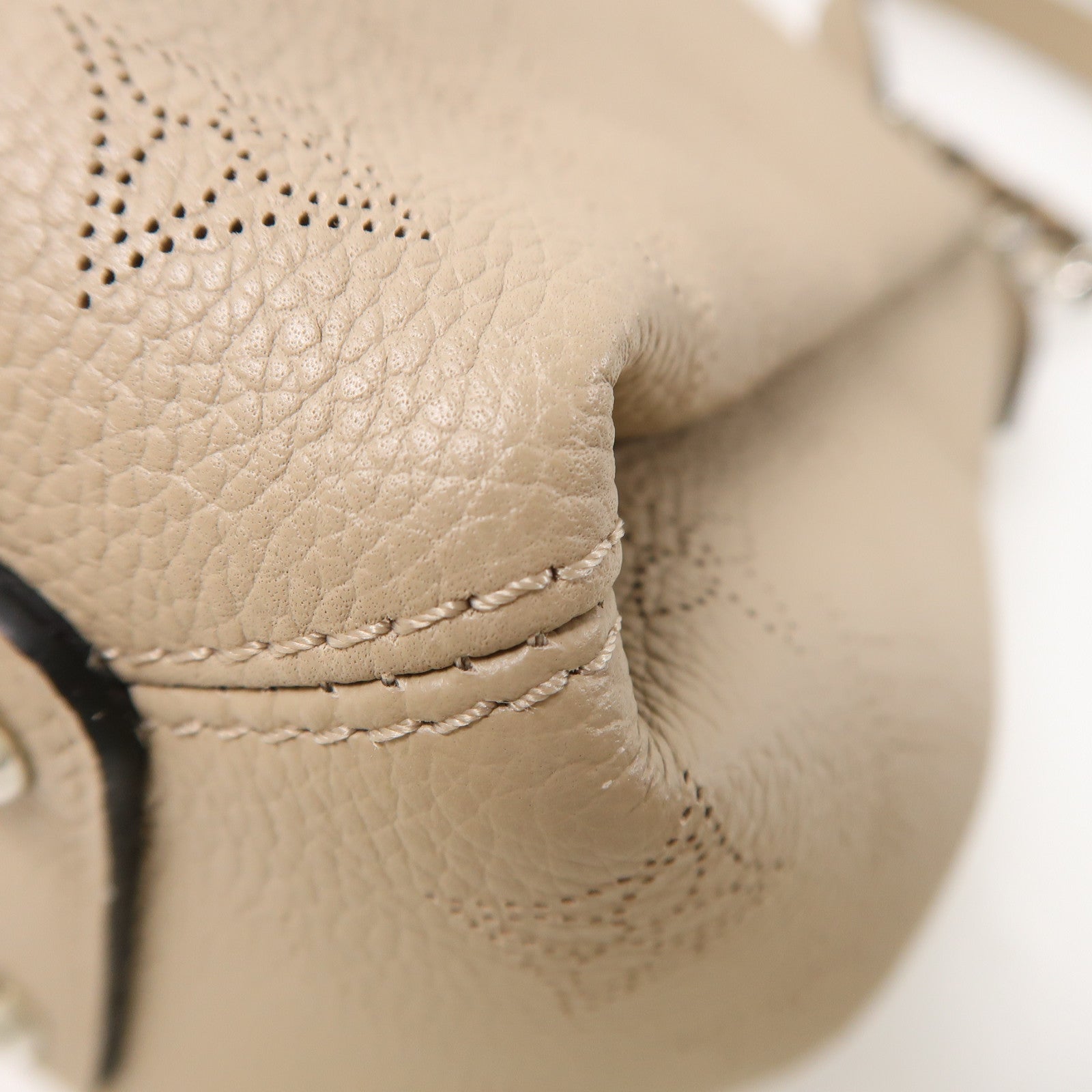 LOUIS VUITTON Mahina Babylone BB銀扣手挽肩背兩用袋米色