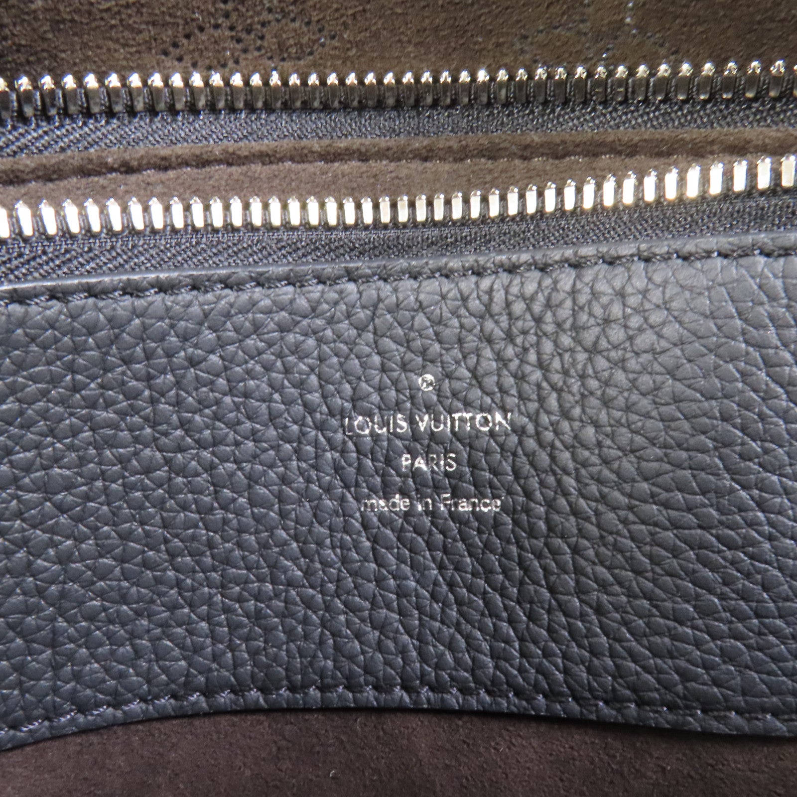 LOUIS VUITTON Mahina Bella Tote銀扣鏈帶手挽肩背兩用袋