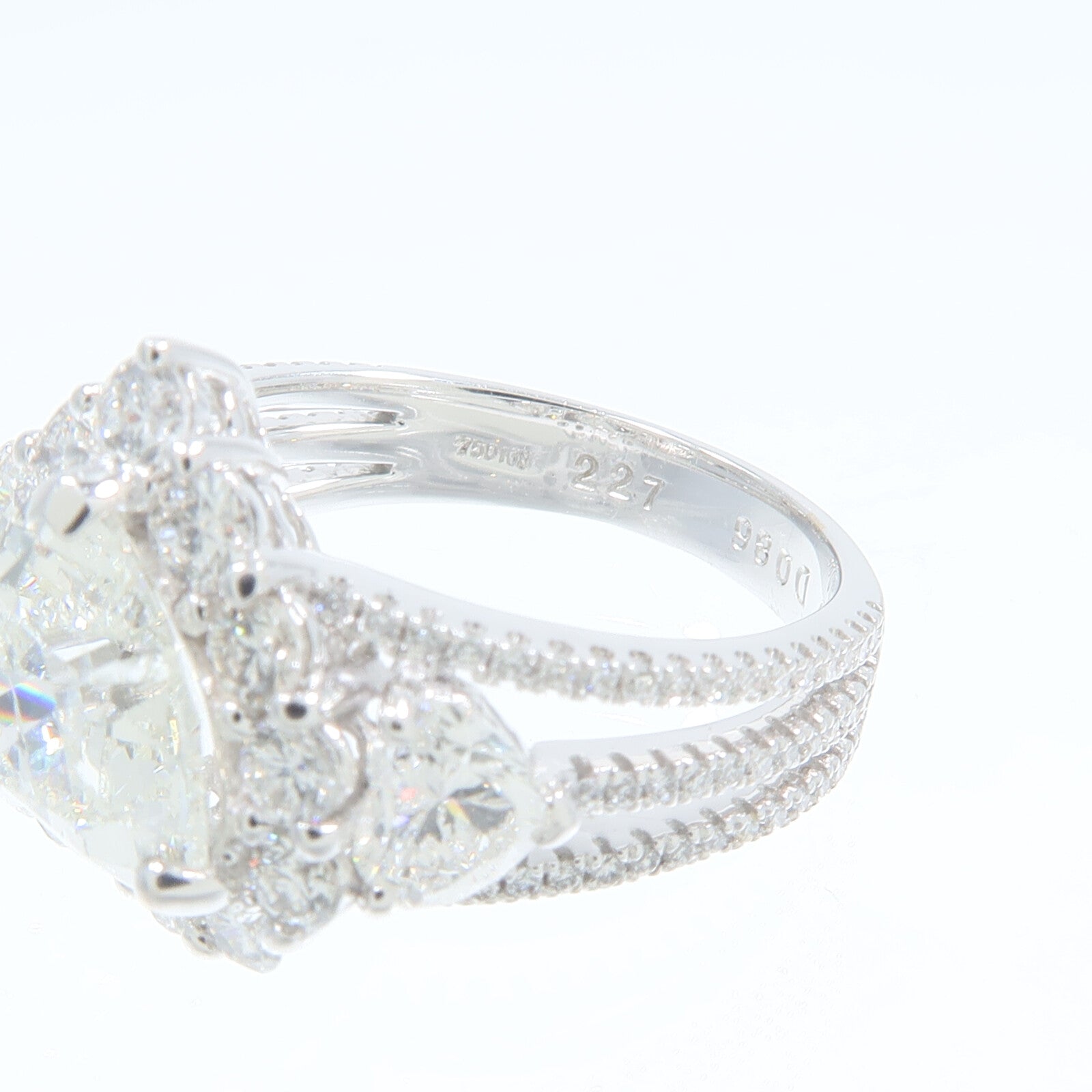 JEWELRY 18K白金Diamond Ring鑽石戒指