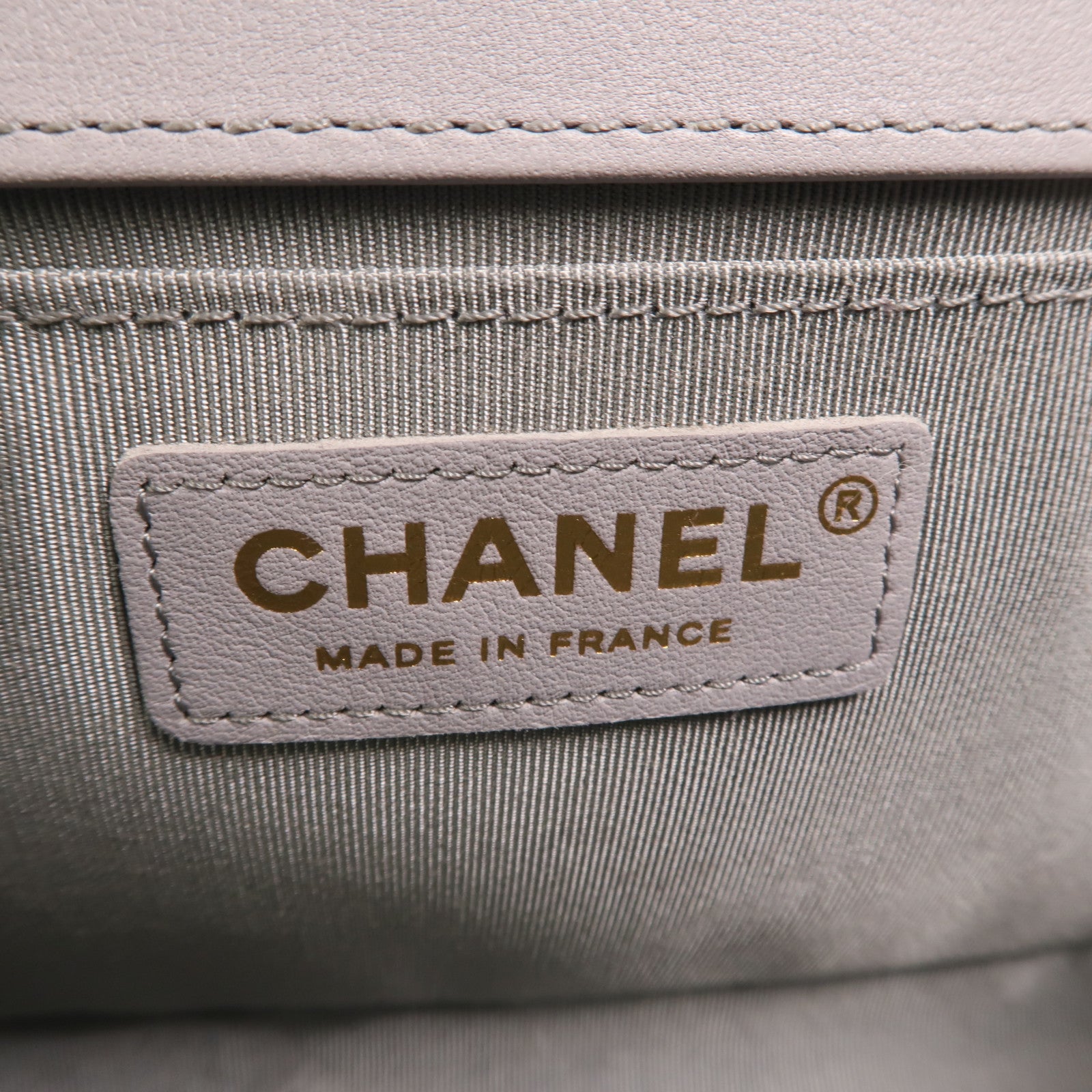 CHANEL 羊皮皮革Boy25金扣鏈帶肩背袋