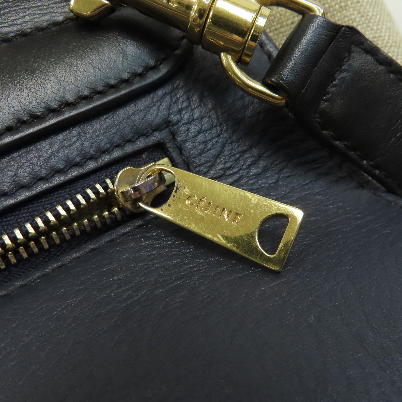 CELINE 【激減優惠】牛皮皮革Trapeze金扣手挽肩背兩用袋深藍色/米色
