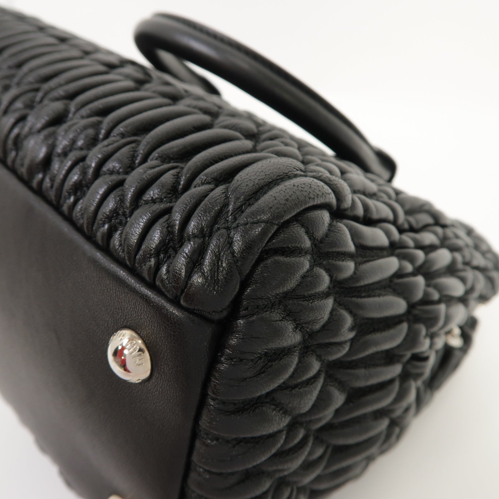 Miu Miu 羊皮皮革2 Way Shoulder銀扣手挽肩背兩用袋黑色