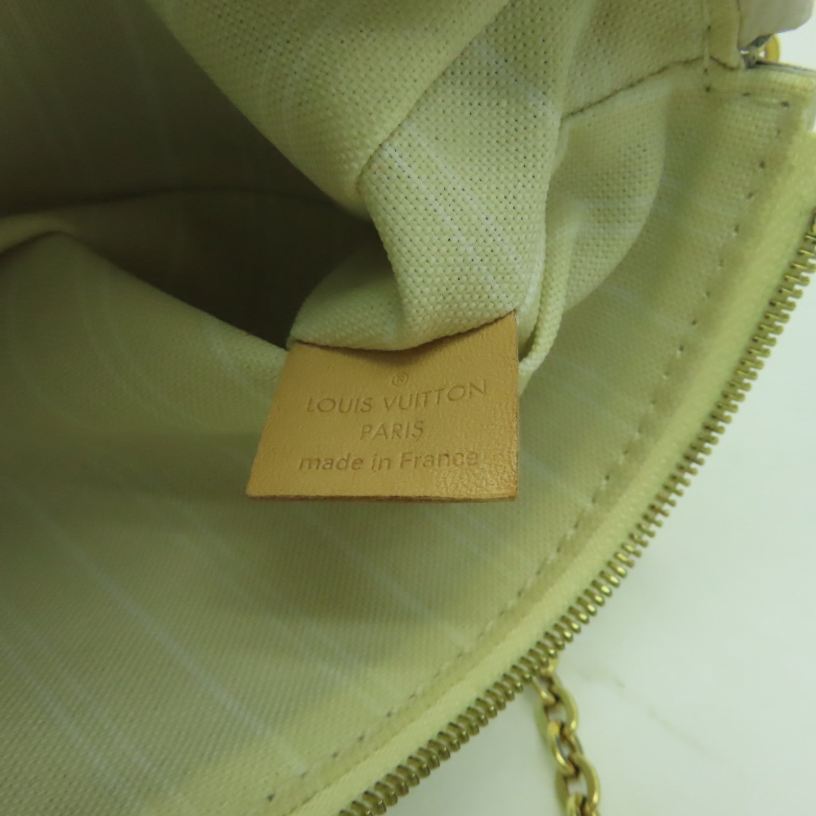LOUIS VUITTON Monogram Giant Multi Pochette金扣肩背袋藍色/白色