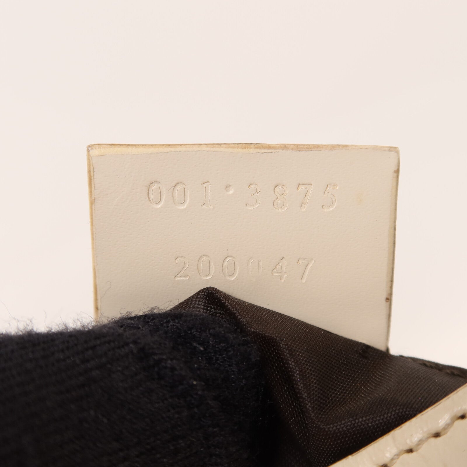 GUCCI 牛皮皮革Jackie Vintage銀扣肩背袋