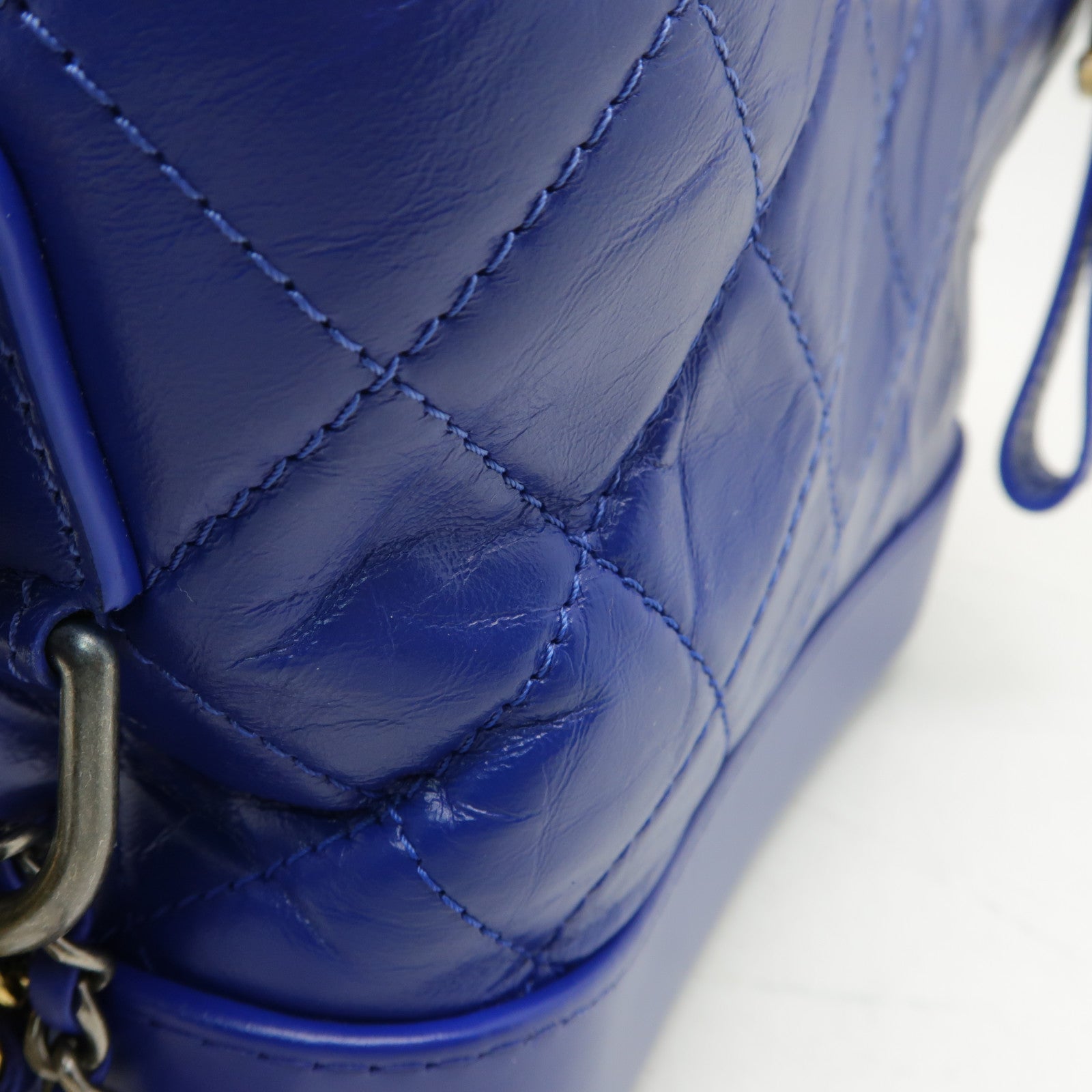 CHANEL 【激減優惠】菱格Aged Calf皮革Small Gabrielle金扣手挽肩背兩用袋藍色