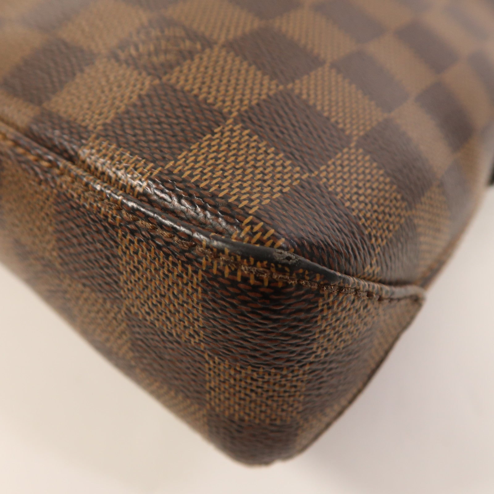 LOUIS VUITTON 【激減優惠】Damier Jake Messenger PM銀扣肩背袋