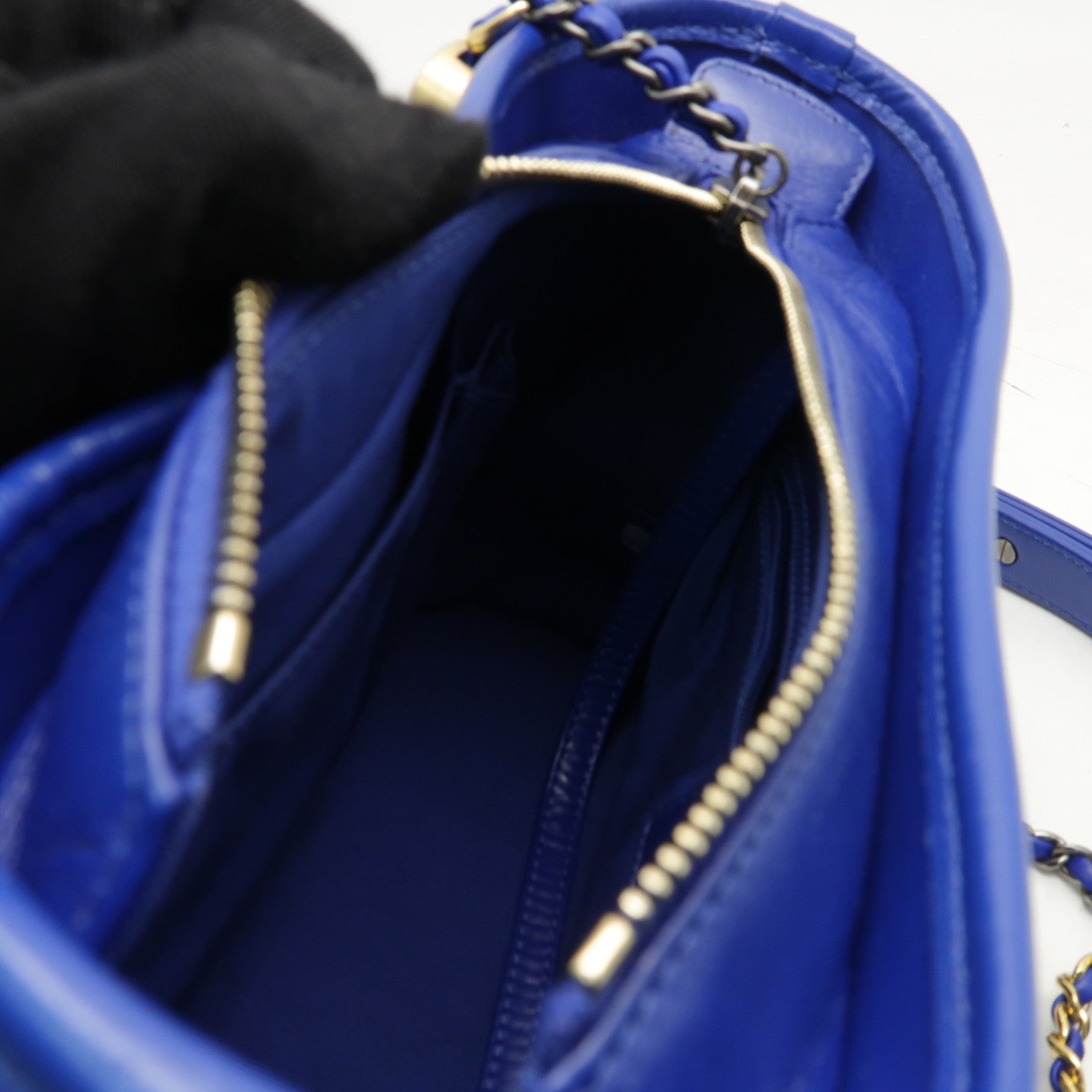 CHANEL 【激減優惠】菱格Aged Calf皮革Small Gabrielle金扣手挽肩背兩用袋藍色