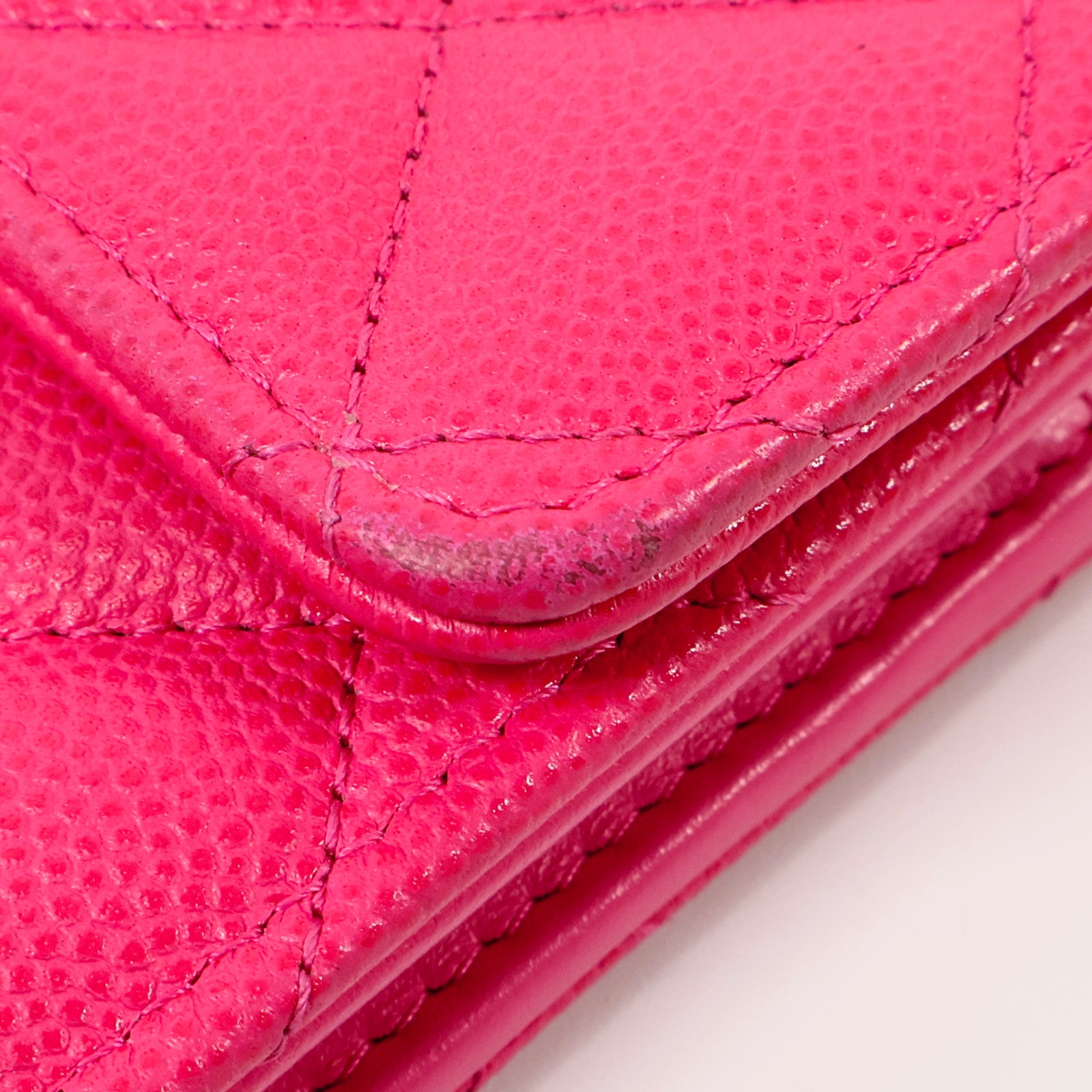 CHANEL 牛皮皮革C19 Medium Flap錢包