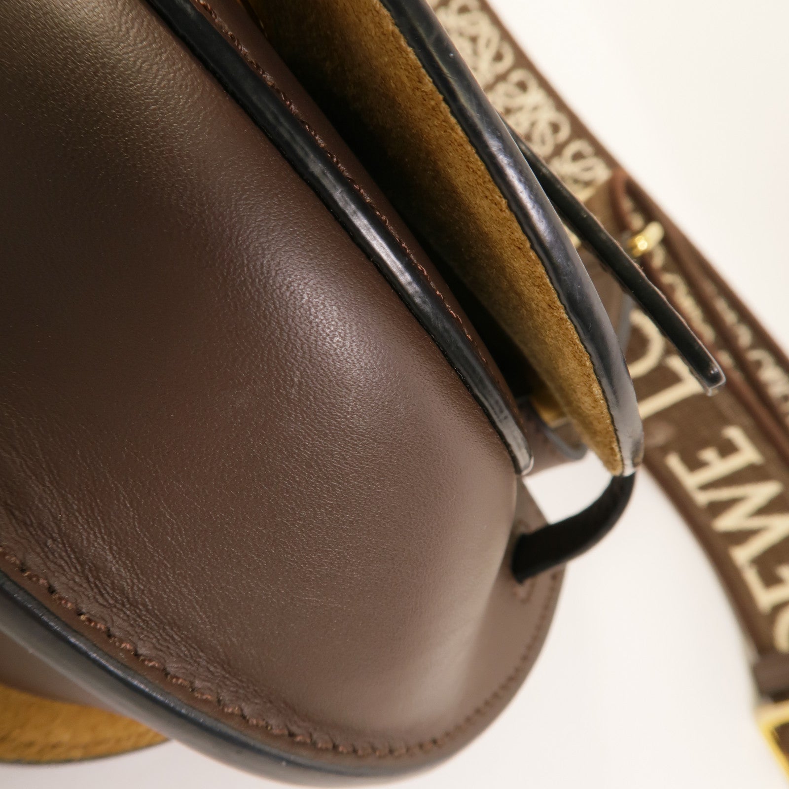 LOEWE 牛皮皮革Mini Gate肩背袋