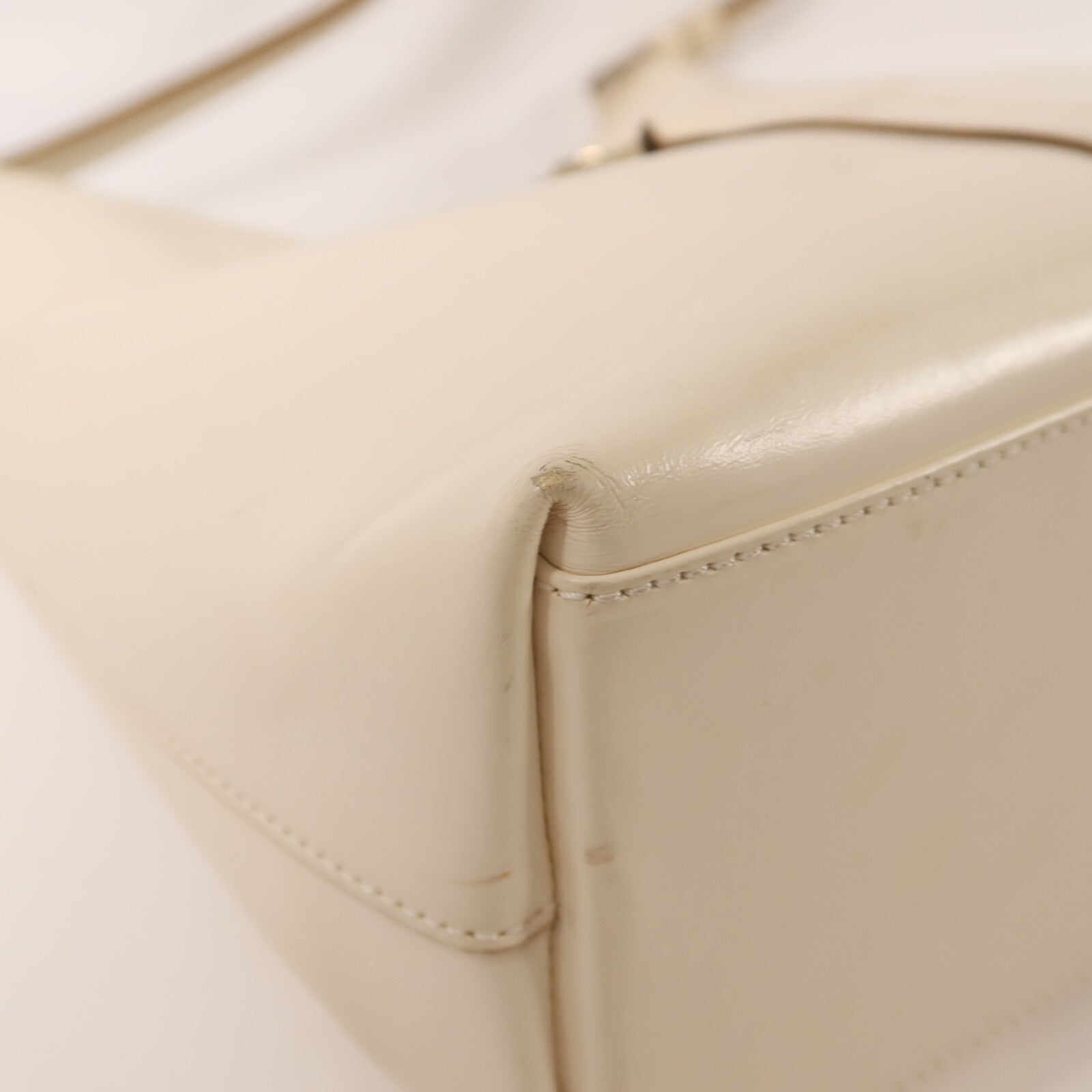 GUCCI 牛皮皮革Jackie Vintage銀扣肩背袋