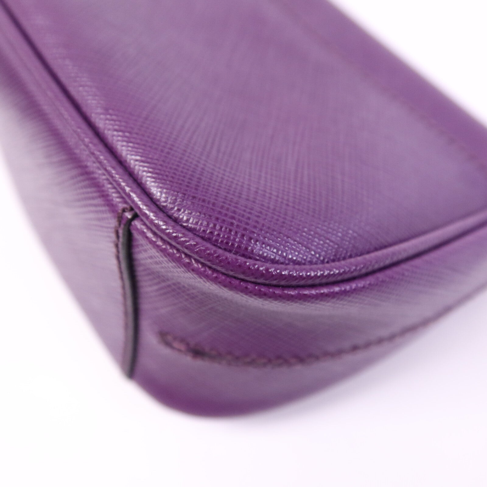 Salvatore Ferragamo 牛皮皮革Shoulder Bag金扣鏈帶手挽袋
