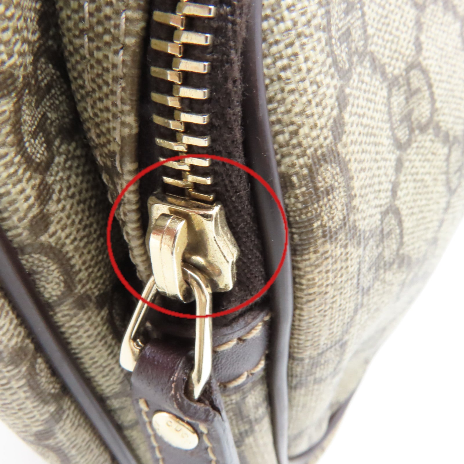 GUCCI 塗層帆布Shoulder Bag肩背袋啡色