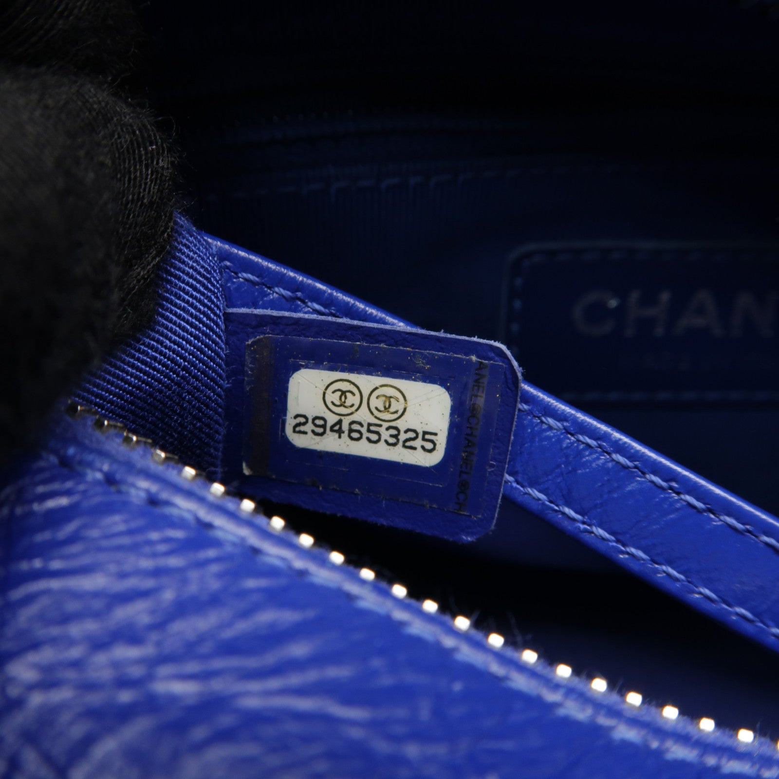 CHANEL 【激減優惠】菱格Aged Calf皮革Small Gabrielle金扣手挽肩背兩用袋藍色