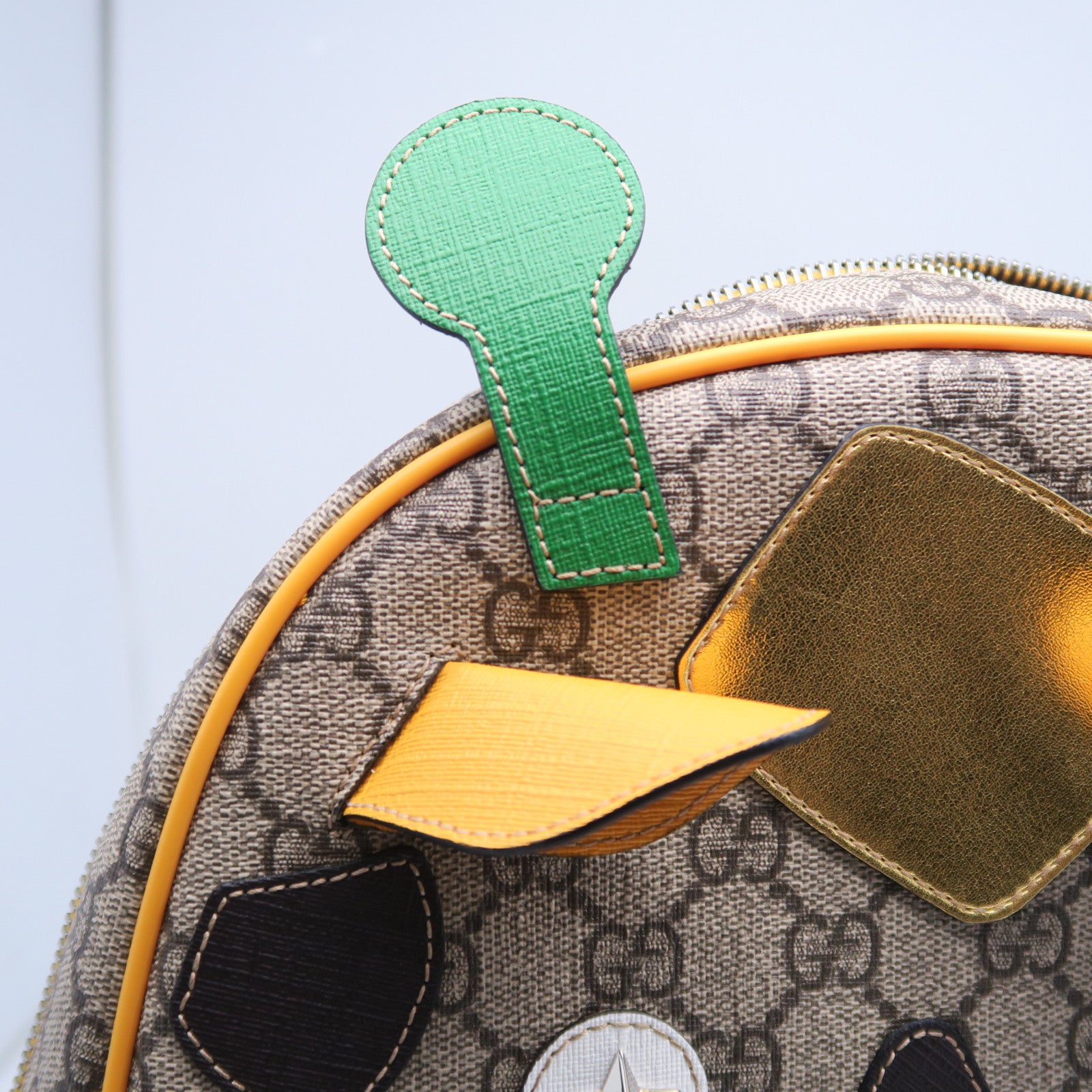 GUCCI 【清倉大減價】塗層帆布Backpack銀扣背包啡色/綠色/橙色