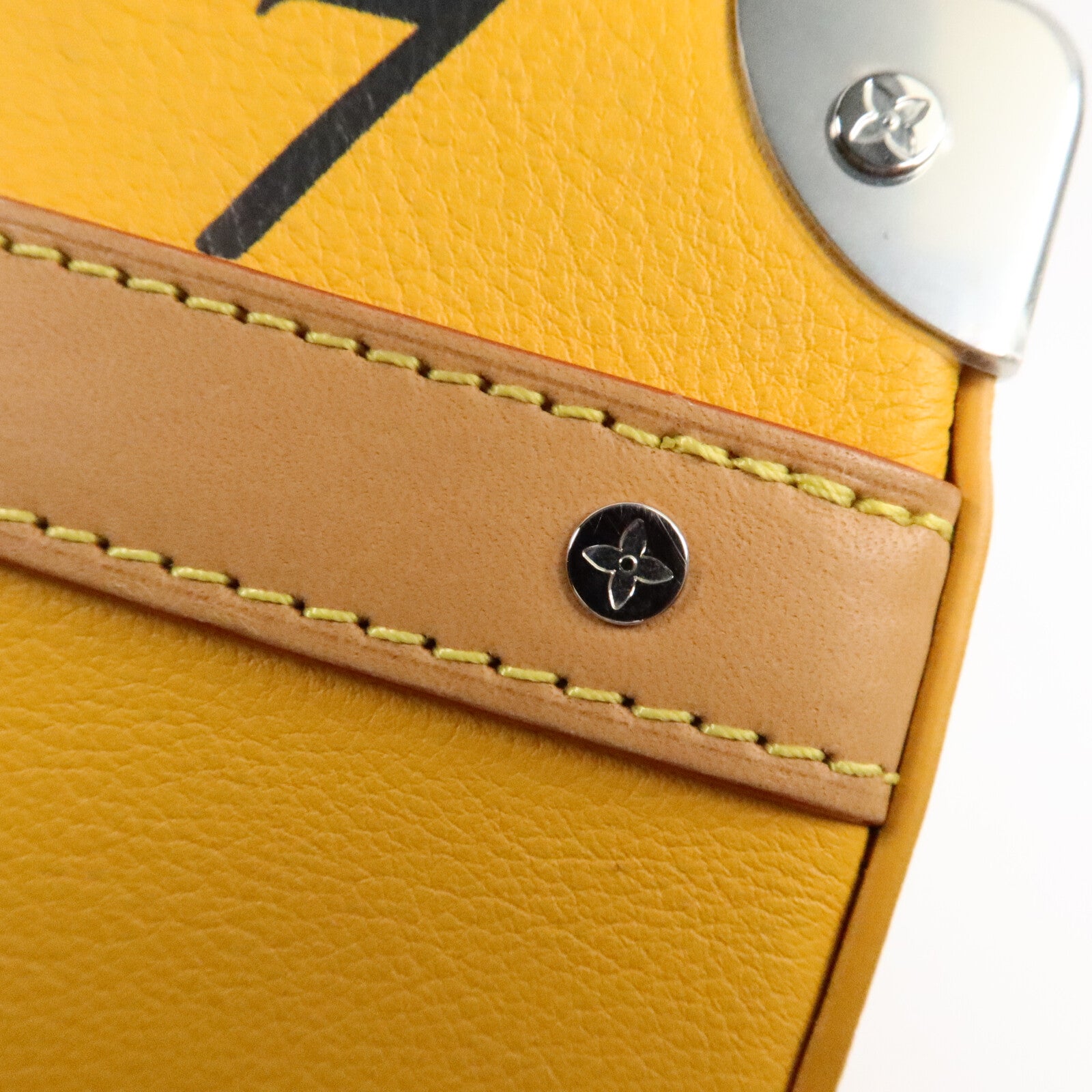 LOUIS VUITTON Taurillon Virgil Handle Soft Trunk Bag肩背袋