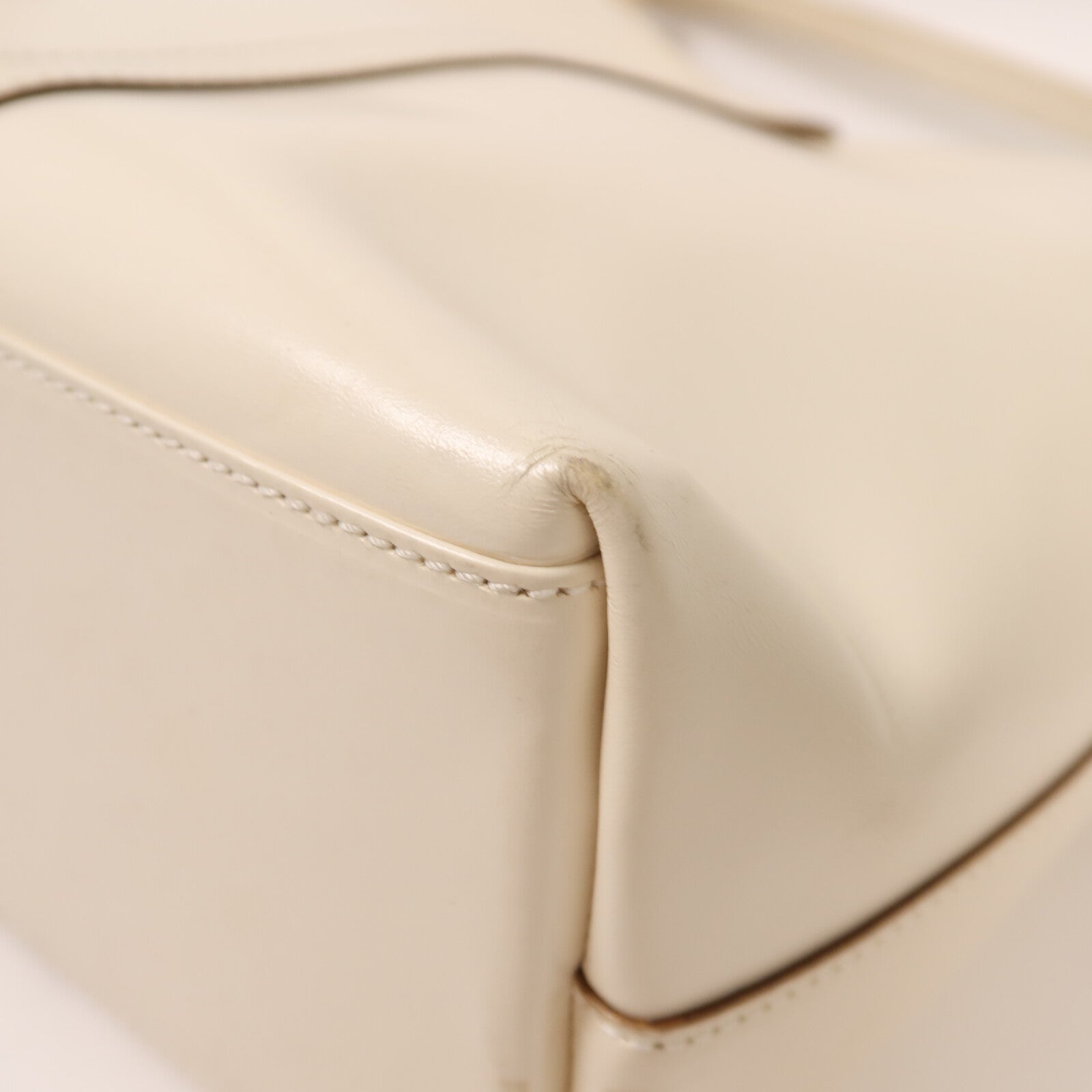 GUCCI 牛皮皮革Jackie Vintage銀扣肩背袋