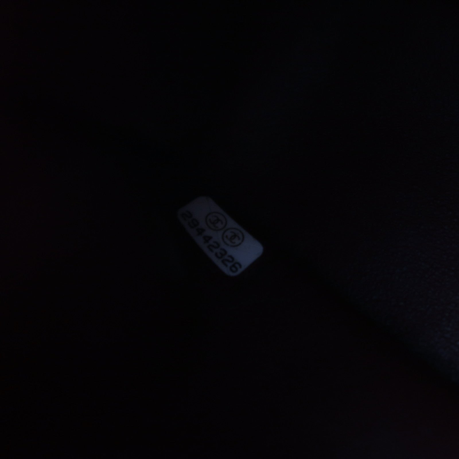 CHANEL 菱格牛皮皮革Classic 25金扣鏈帶肩背袋黑色