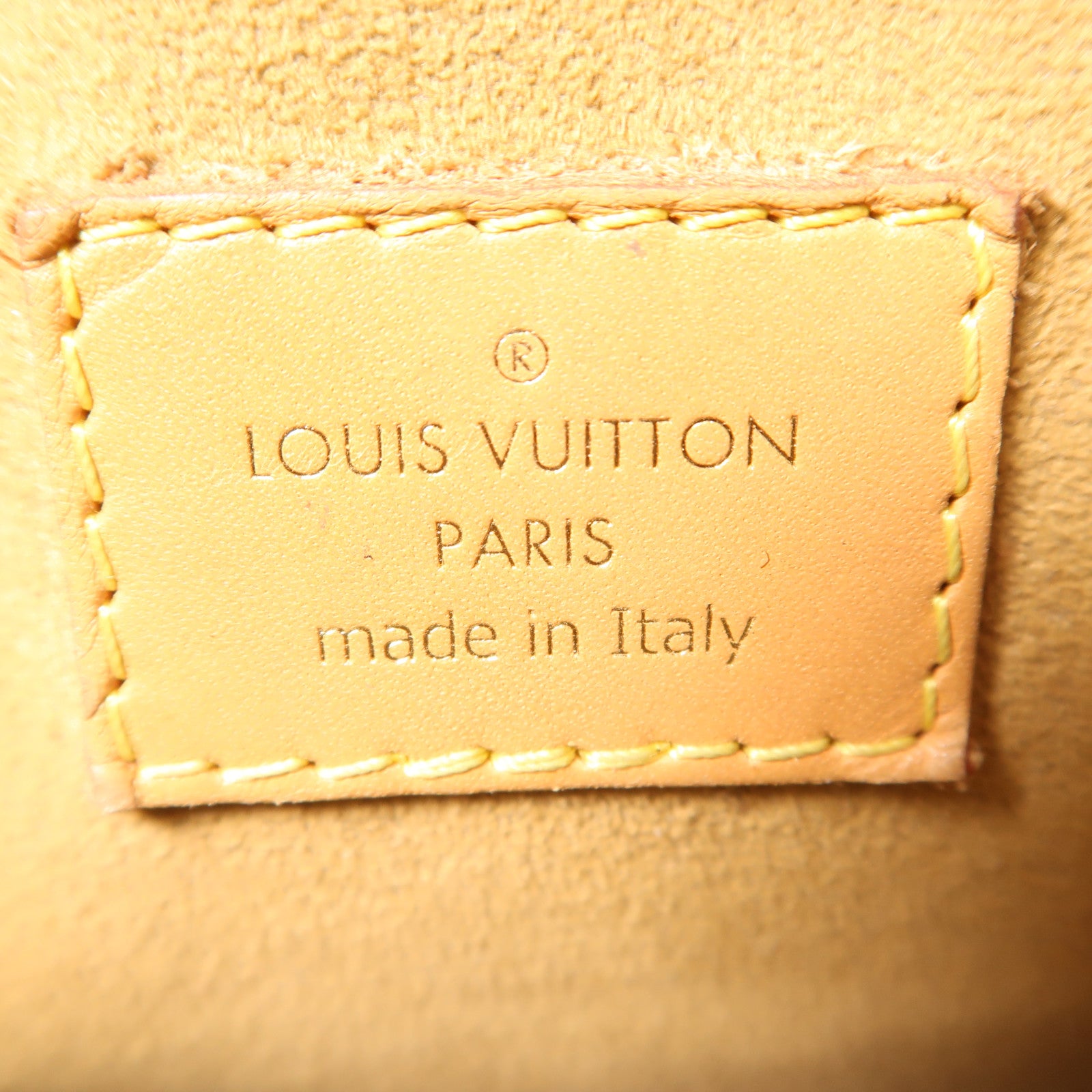 LOUIS VUITTON Monogram Boite Chapeau Souple金扣肩背袋