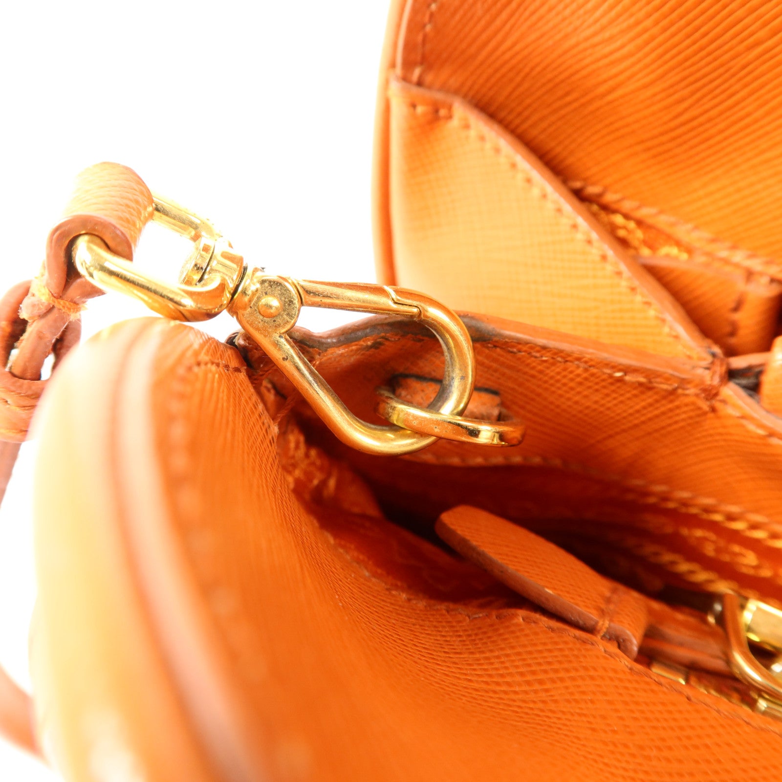 PRADA Saffiano皮革Medium Lux Open Promenade Satchel金扣手挽肩背兩用袋