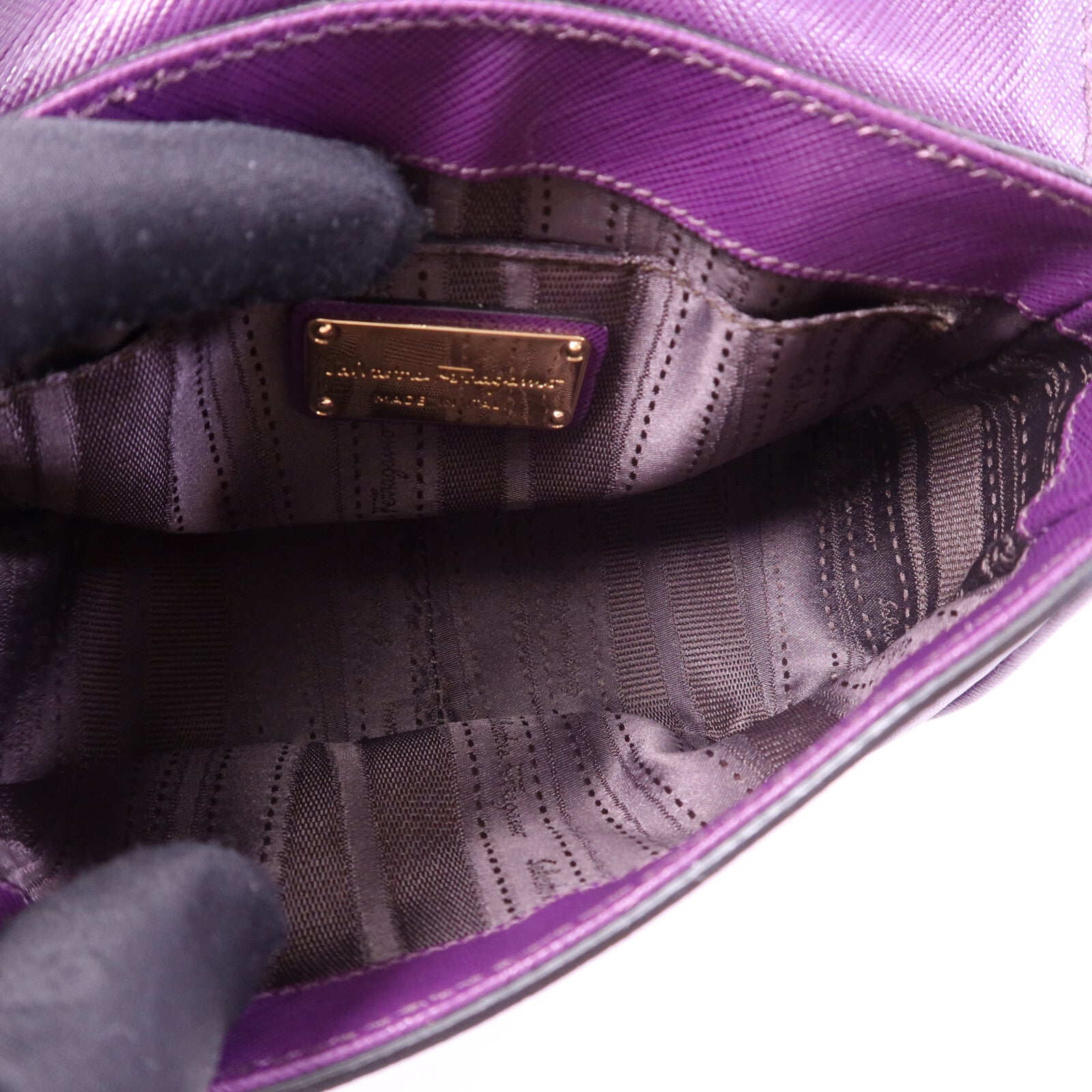 Salvatore Ferragamo 牛皮皮革Shoulder Bag金扣鏈帶手挽袋