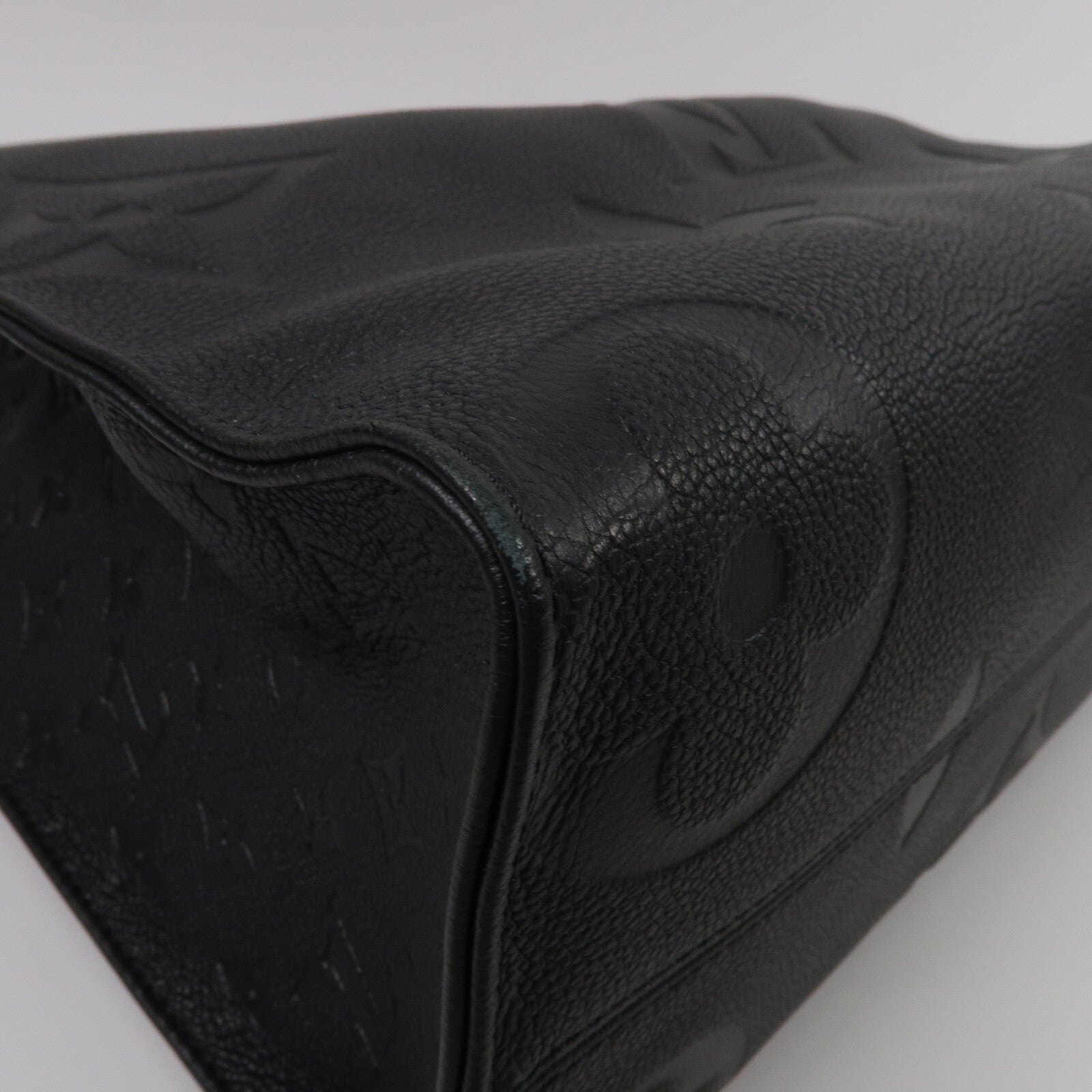 LOUIS VUITTON Monogram Empreinte On The Go MM手挽肩背兩用袋