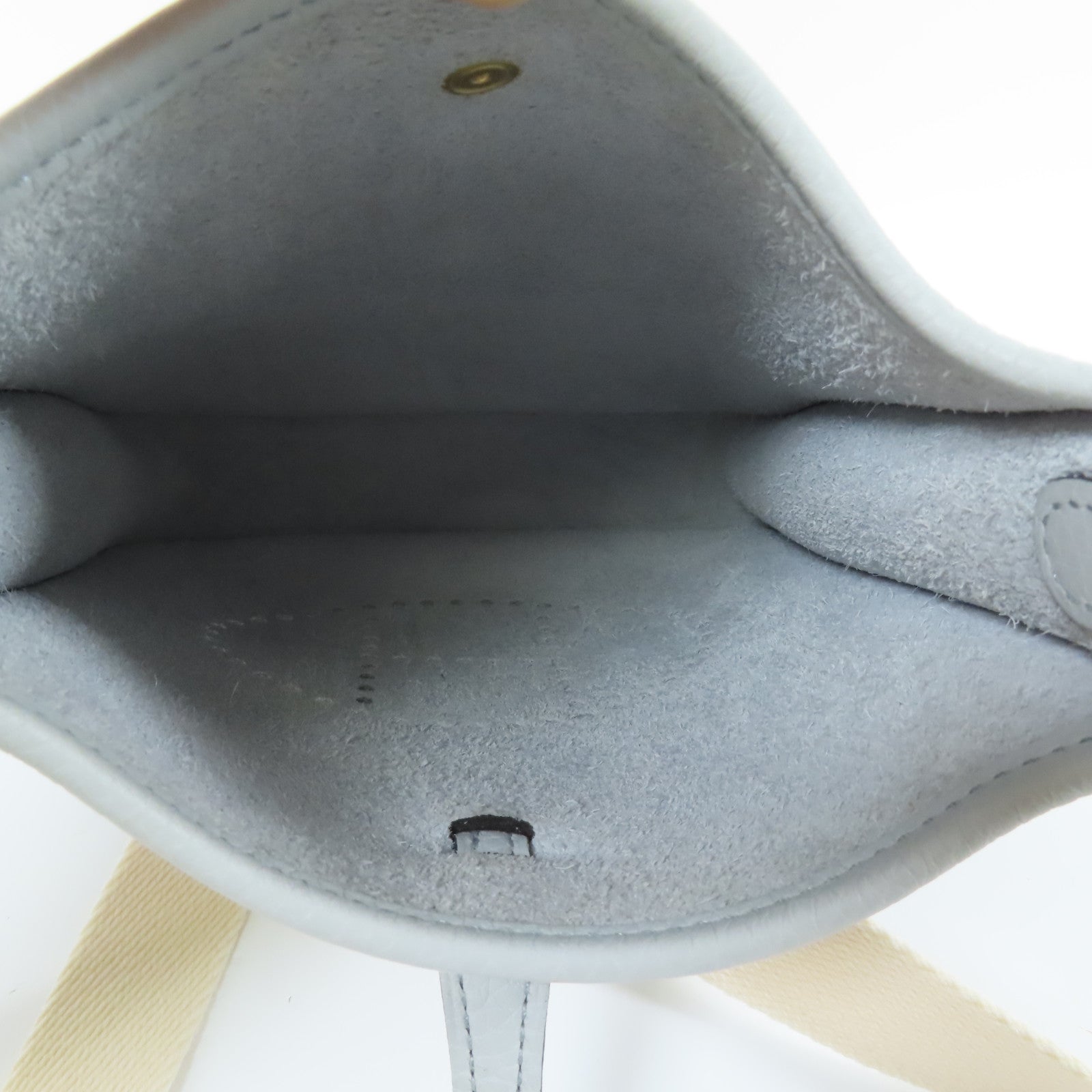 HERMES Clemence皮革Evelyne TPM金扣肩背袋Bleu Pale