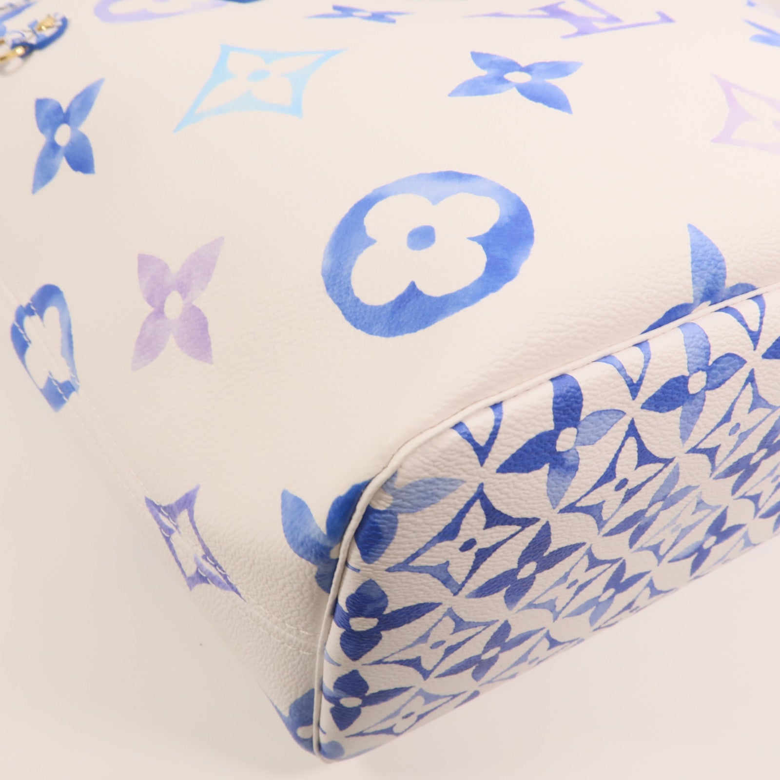 LOUIS VUITTON Monogram By The Pool Neverfull MM金扣手挽袋