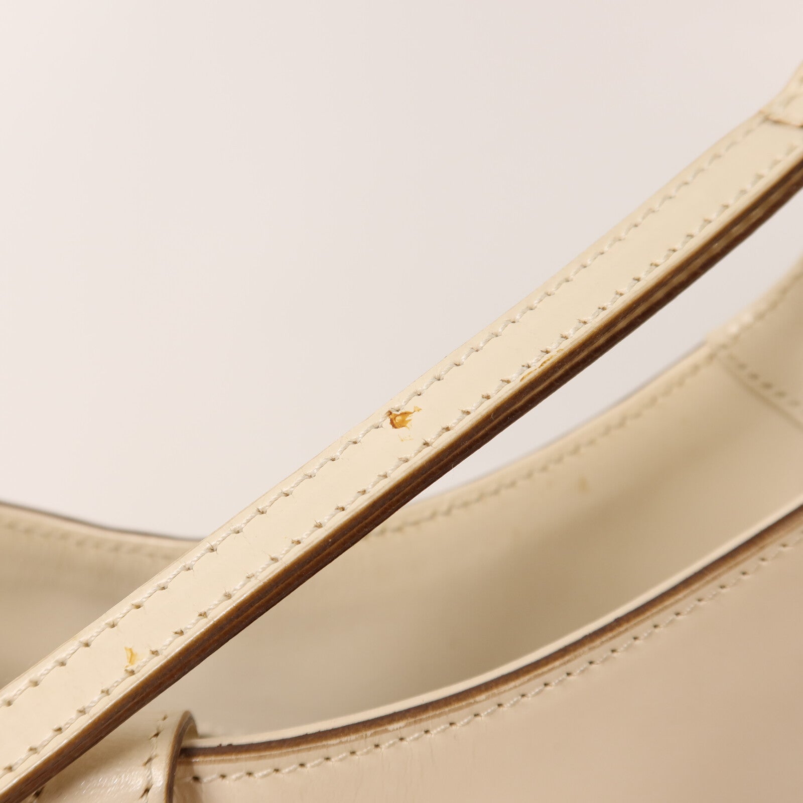 GUCCI 牛皮皮革Jackie Vintage銀扣肩背袋