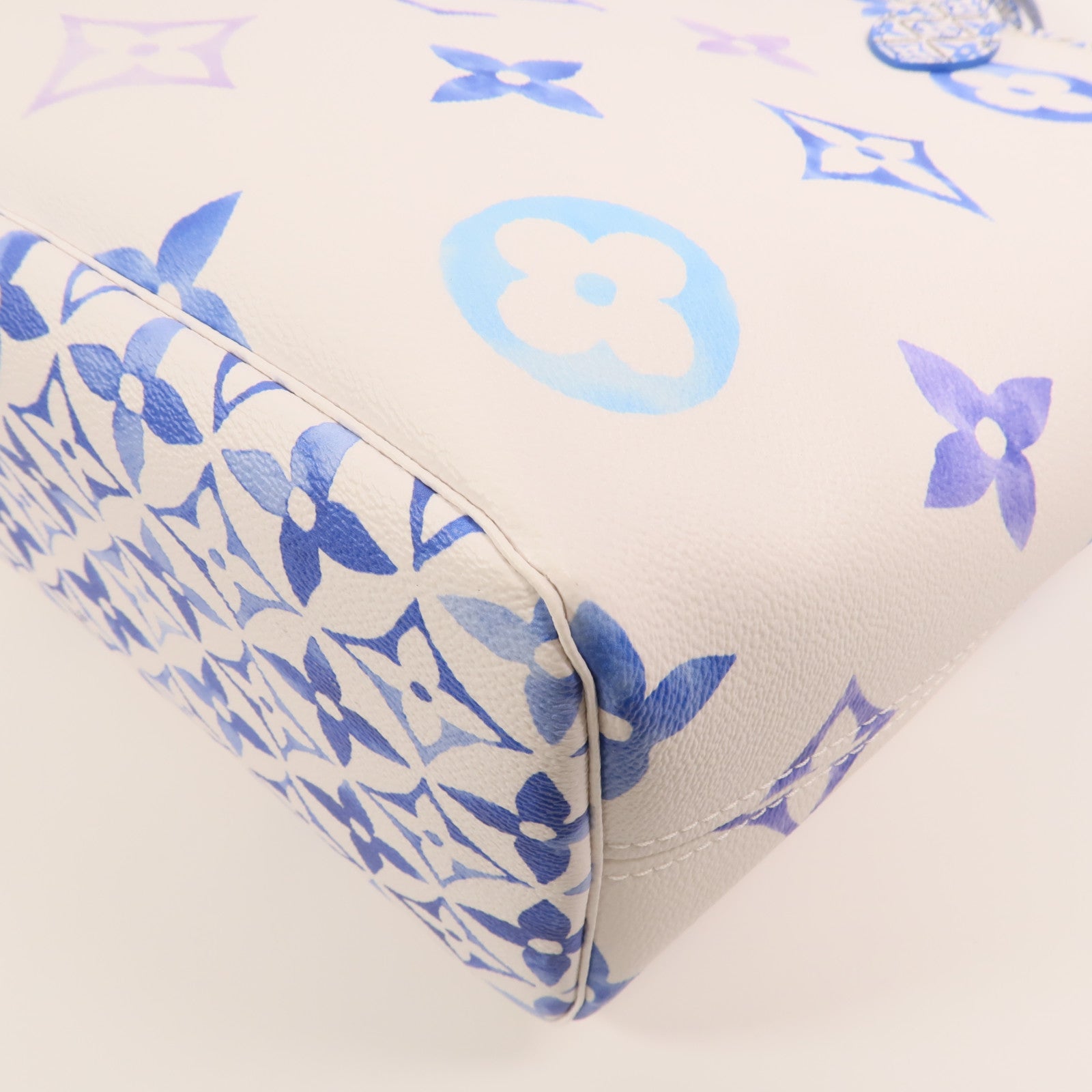 LOUIS VUITTON Monogram By The Pool Neverfull MM金扣手挽袋