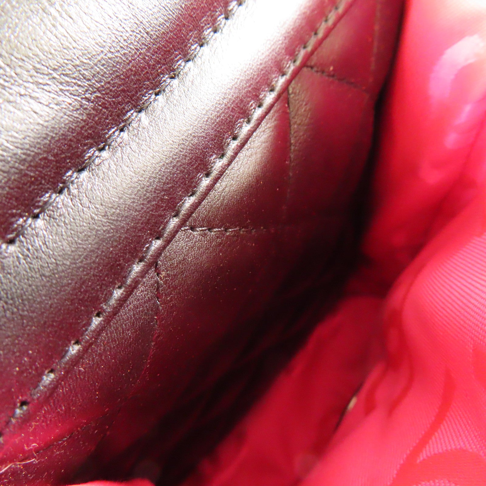 CHANEL 菱格牛皮皮革Cambon Shoulder Bag銀扣肩背袋黑色