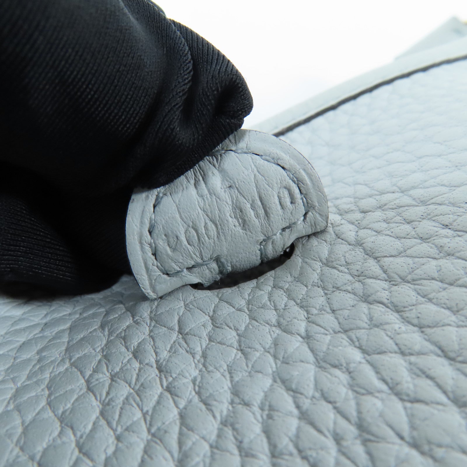 HERMES Clemence皮革Evelyne TPM金扣肩背袋Bleu Pale