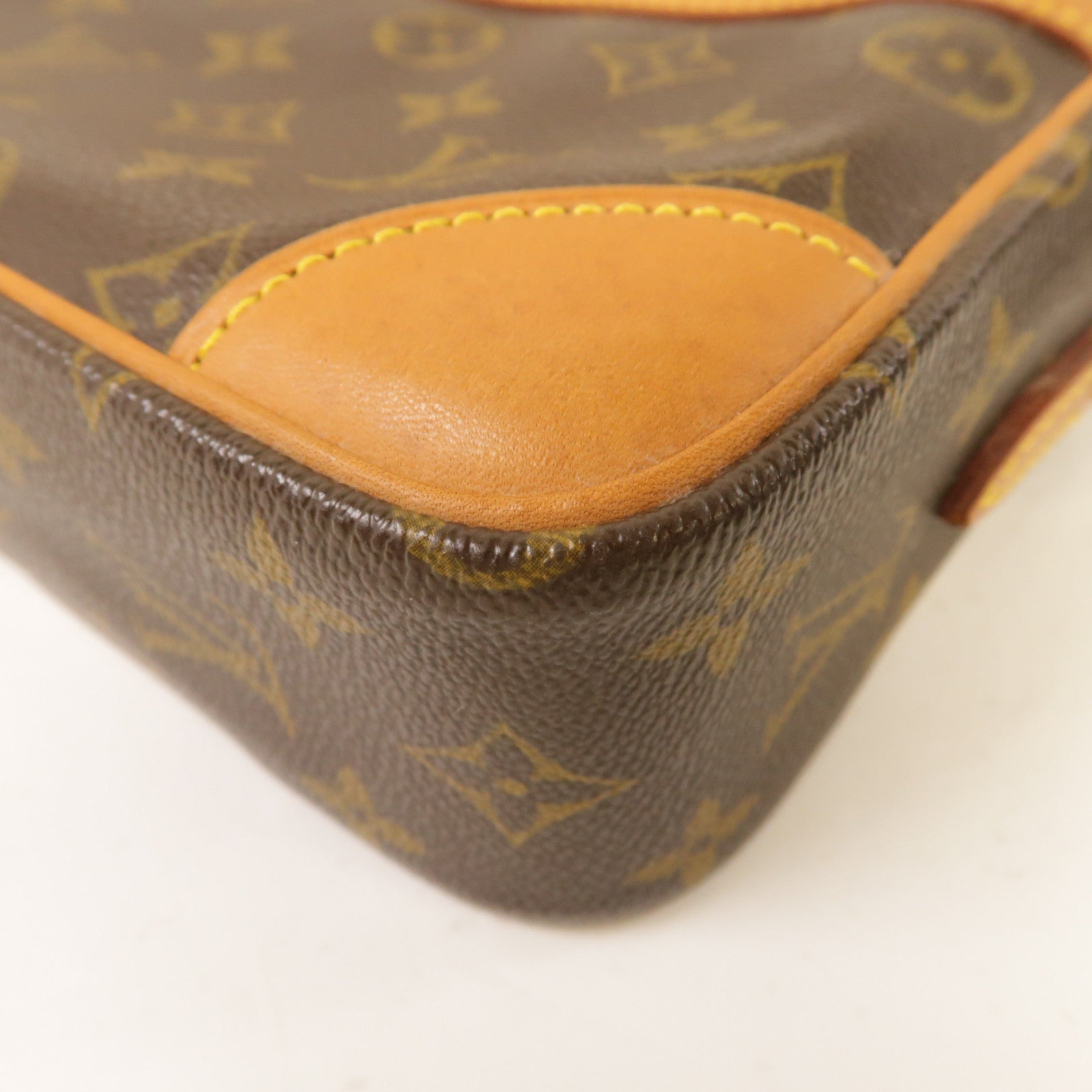LOUIS VUITTON Monogram Trocadero 30金扣肩背袋啡色