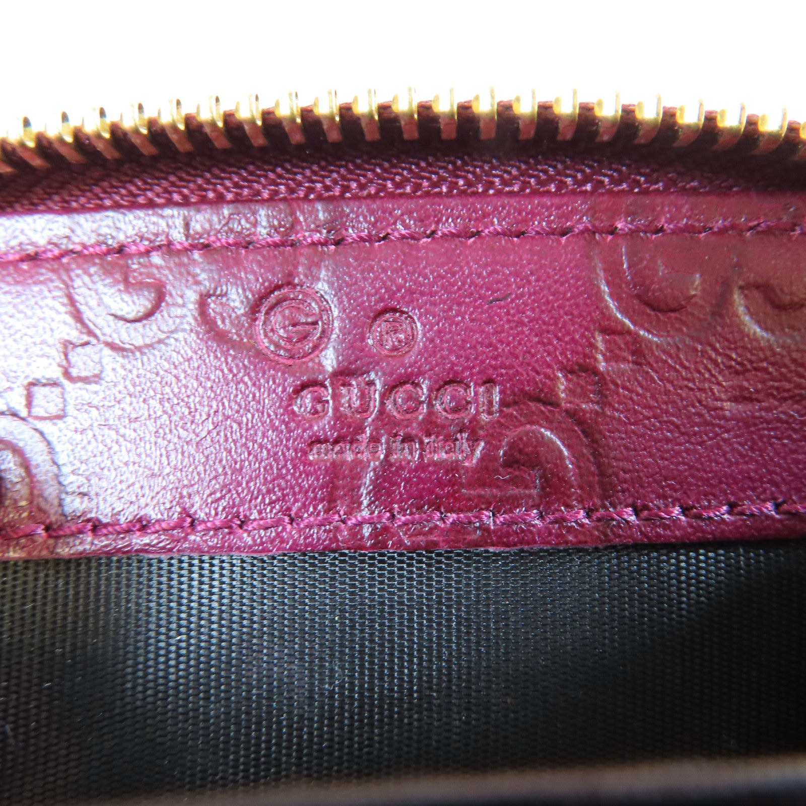 GUCCI 【激減優惠】皮革Coin Case金扣零錢包紫紅色